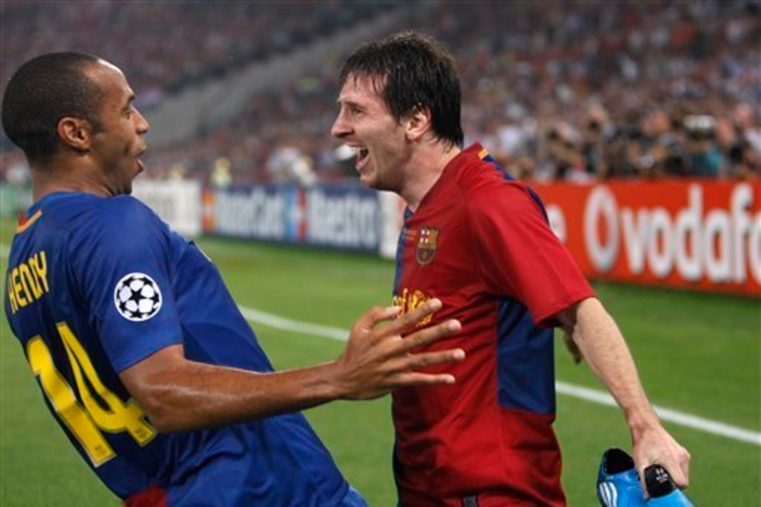Thierry Henry Explains Why He Rates Lionel Messi Above Cristiano Ronaldo Bleacher Report Latest News Videos And Highlights