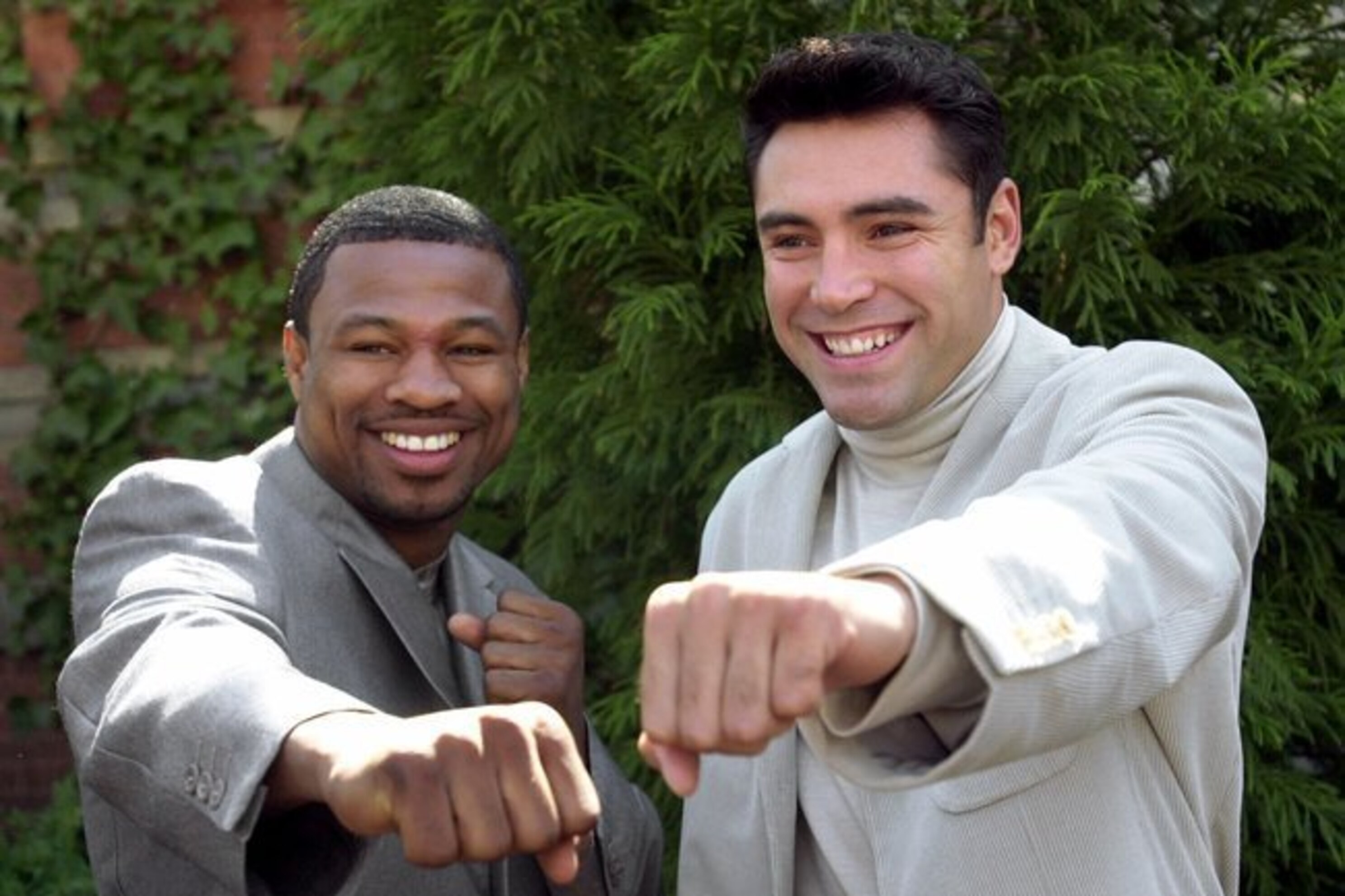 De La Hoya Vs Mosley 15 Years Later Remembering A Superfight That Delivered Bleacher Report Latest News Videos And Highlights