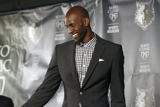 Kevin Garnett wants to return for a 22nd NBA season, but told T-Wolves  owner 'I don't know if I can' – New York Daily News