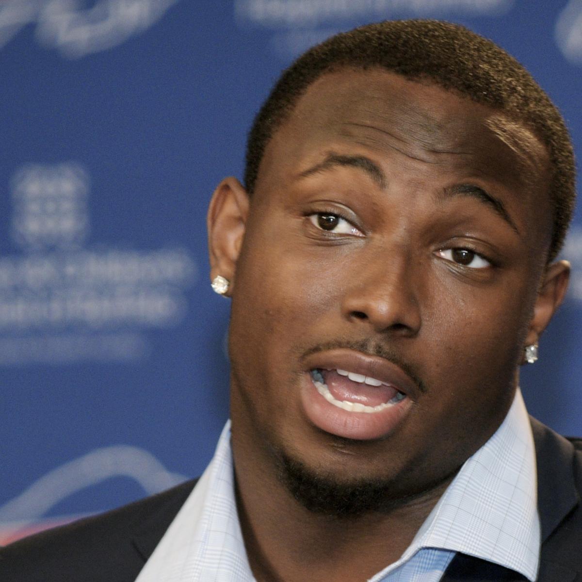 Lesean Mccoy Advertises A Private Females Only Party In Philadelphia 0475