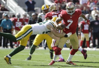 Kaepernick couldn't evade a strong Packers pass rush in Week 3 and suffered as a result.