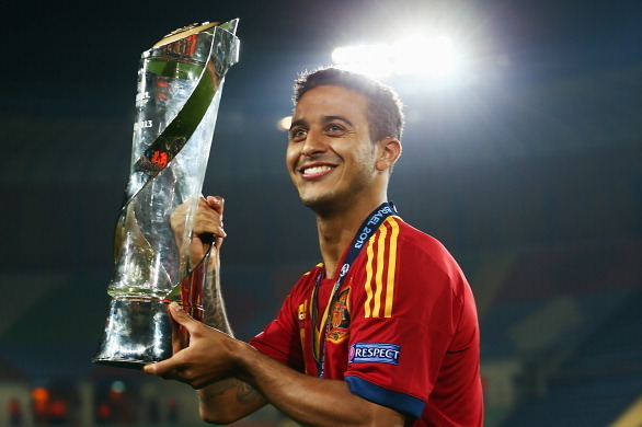 Bayern S Thiago Alcantara The Anatomy Of A Technically Perfect