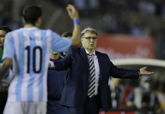 Gerardo Martino is under real pressure.