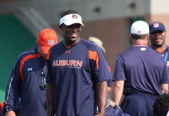 Auburn LB coach Travis Williams