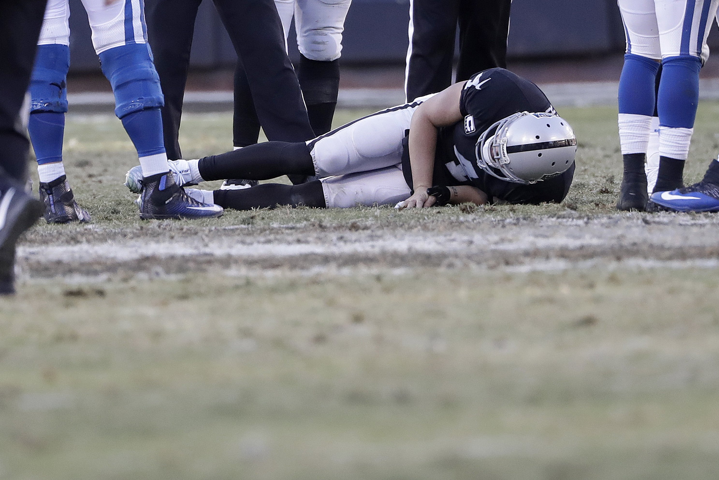 2016 NFL Playoffs: Marcus Mariota and Derek Carr Injury Impacts