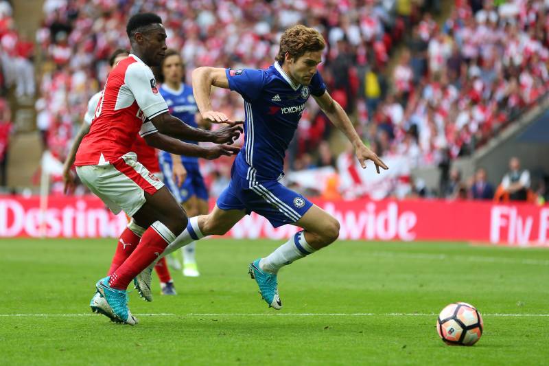 LONDON, ENGLAND - MAY 27: Danny Welbeck of Arsenal and Marcos Alonso of Chelsea during the Emirates FA Cup Final match between Arsenal and Chelsea at Wembley Stadium on May 27, 2017 in London, England. (Photo by Catherine Ivill - AMA/Getty Images)