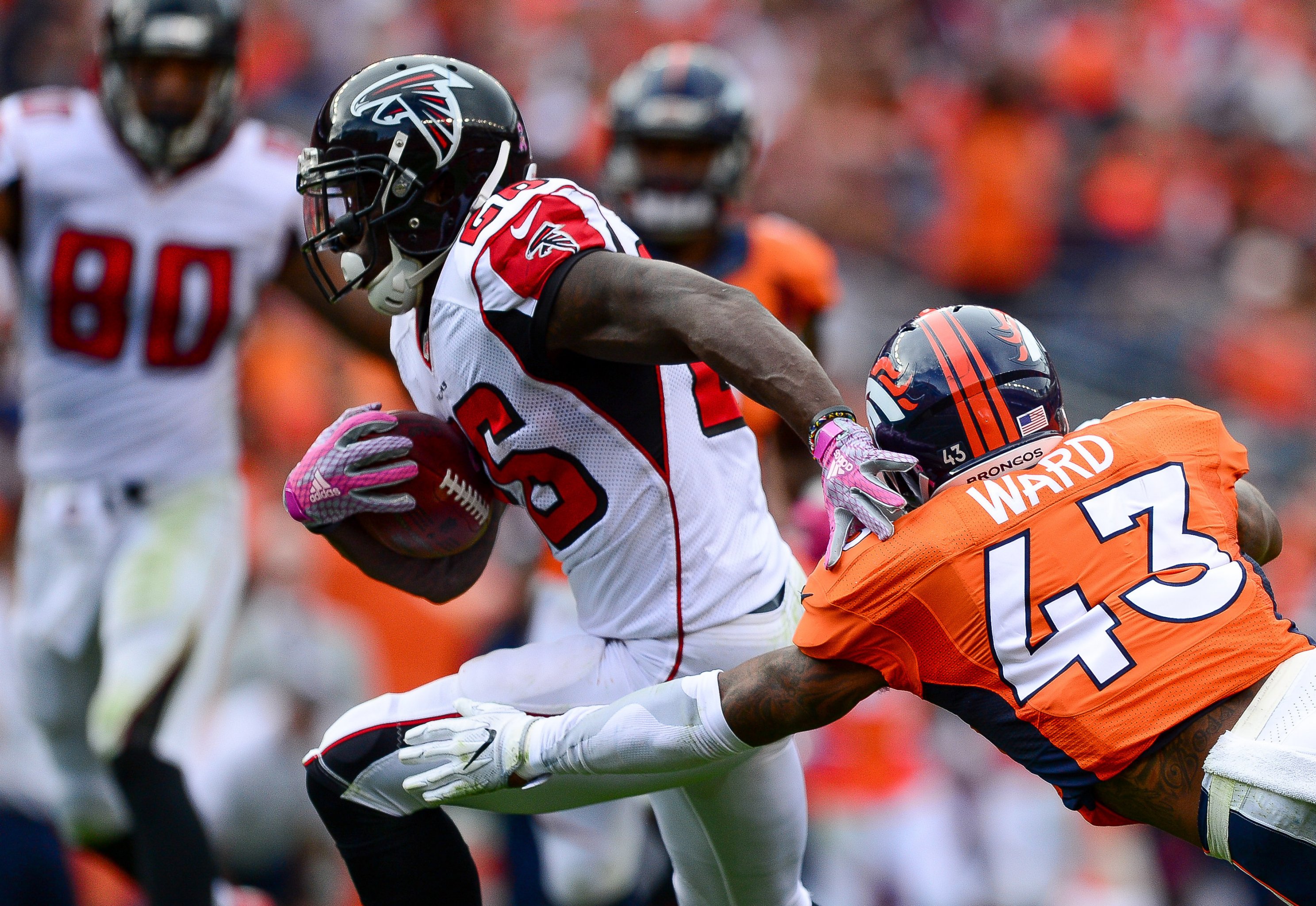 Football S Silent Killer Forces Players And Teams To Make Tough