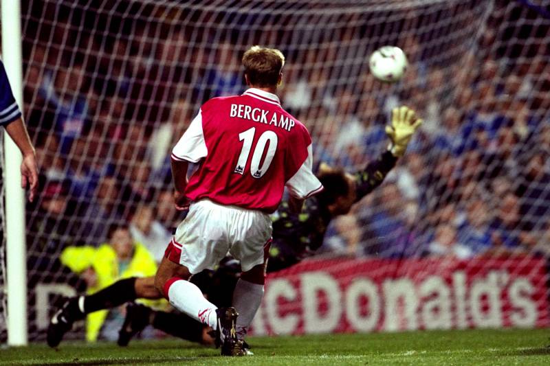 27 Aug 1997:  Dennis Bergkamp of Arsenal beats Kasey Keller in the Leicester City goal to score the late equaliser in the FA Carling Premiership match at Filbert Street in Leicester, England. The game ended 3-3. \ Mandatory Credit: Mark Thompson /Allsport