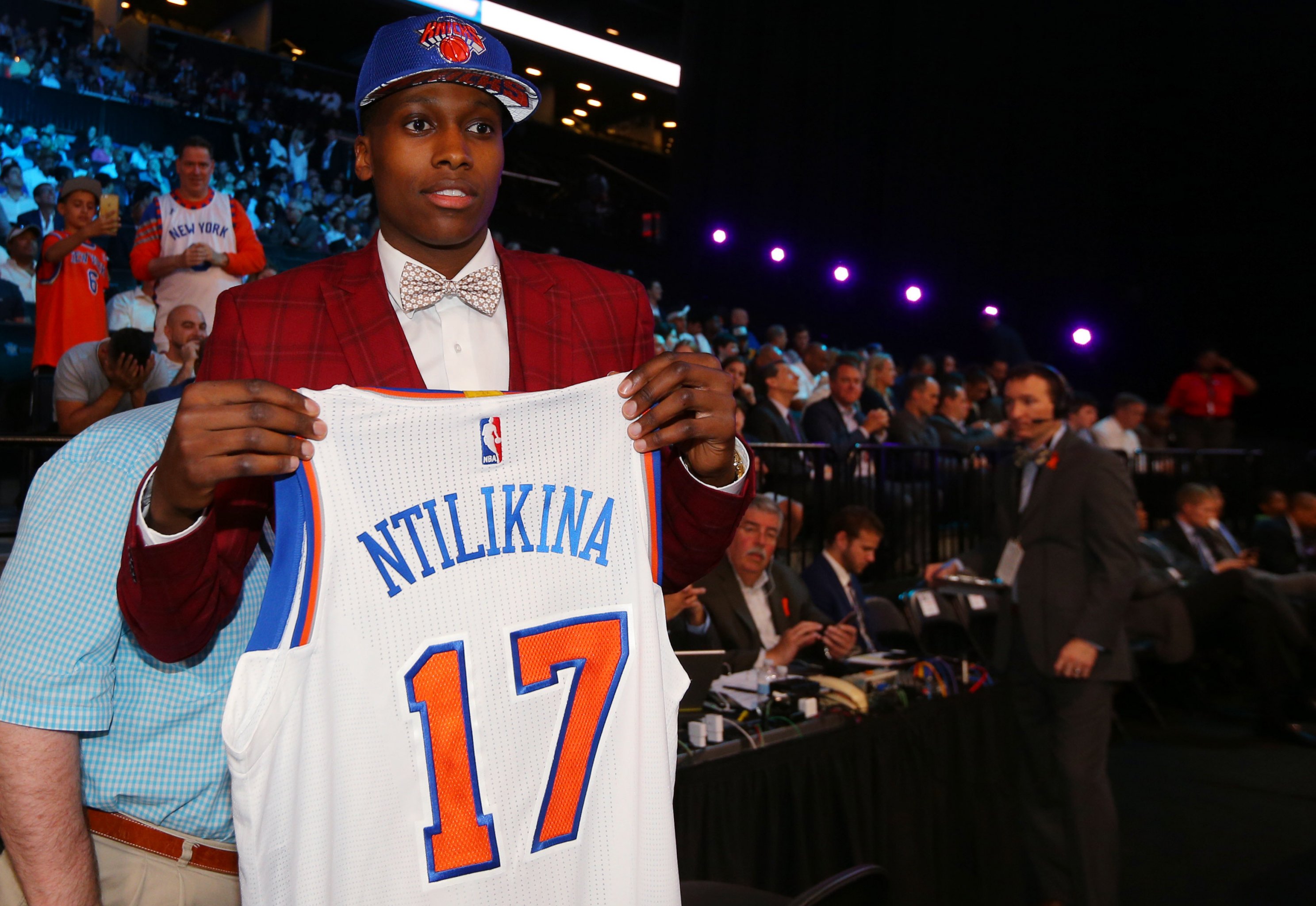 Dallas Mavericks sign ex-New York Knicks guard, No. 8 pick Frank Ntilikina  