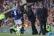 LIVERPOOL, ENGLAND - AUGUST 13: Ronald Koeman, Manager of Everton gives Ross Barkley of Everton instructions during the Premier League match between Everton and Tottenham Hotspur at Goodison Park on August 13, 2016 in Liverpool, England. (Photo by Chris