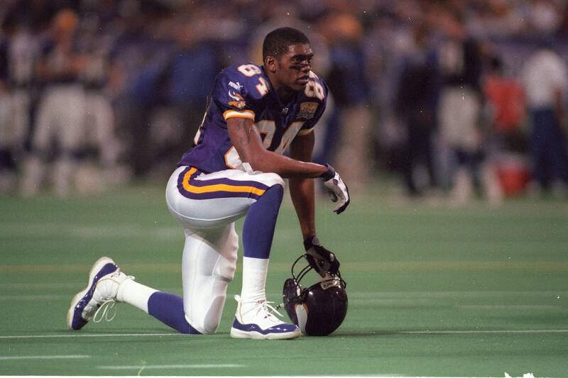 Randy Moss Was The Nfl S Original King Of The Jordan Cleats