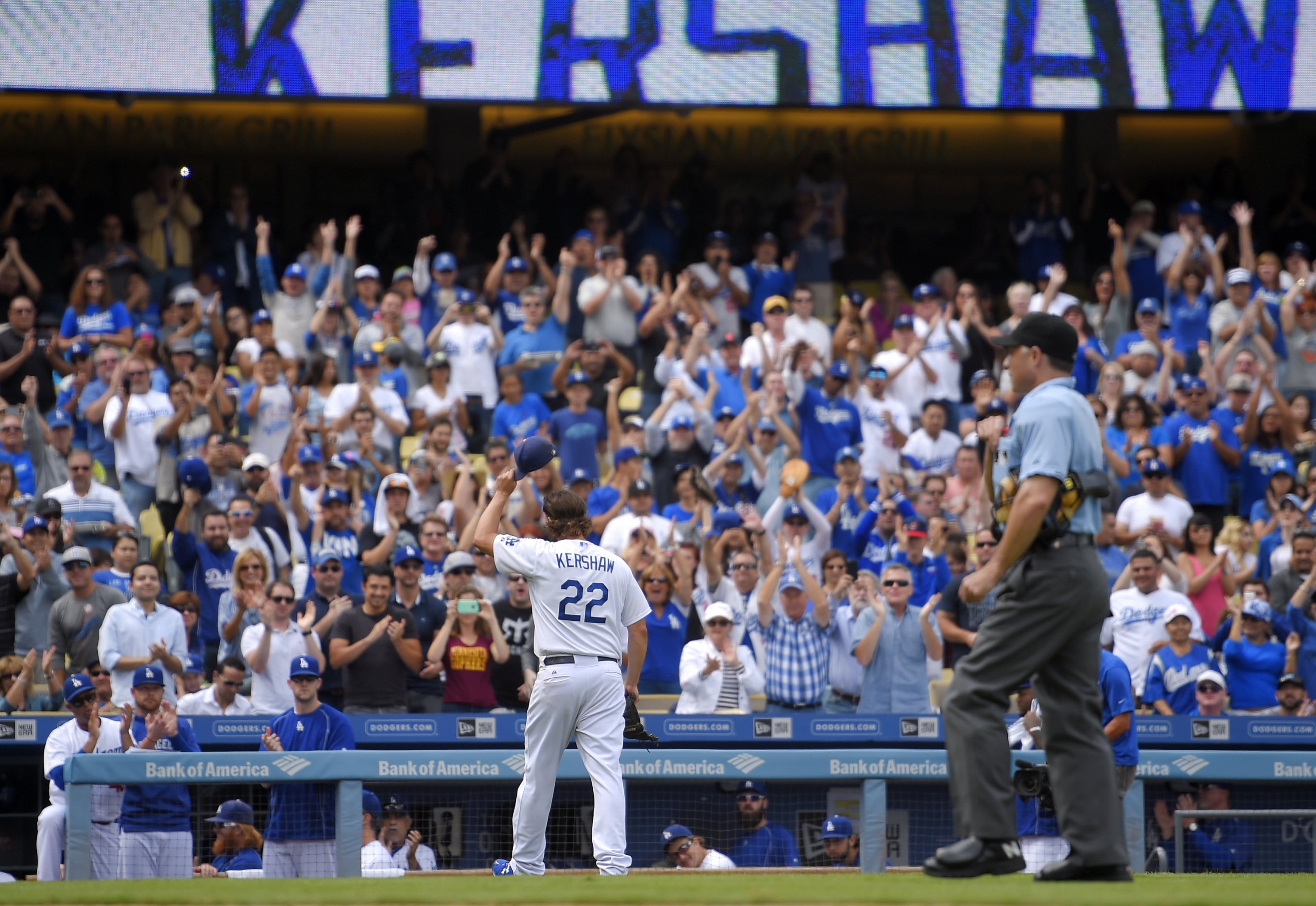 LA Dodgers trounce Chicago Cubs to reach first World Series since 1988, MLB