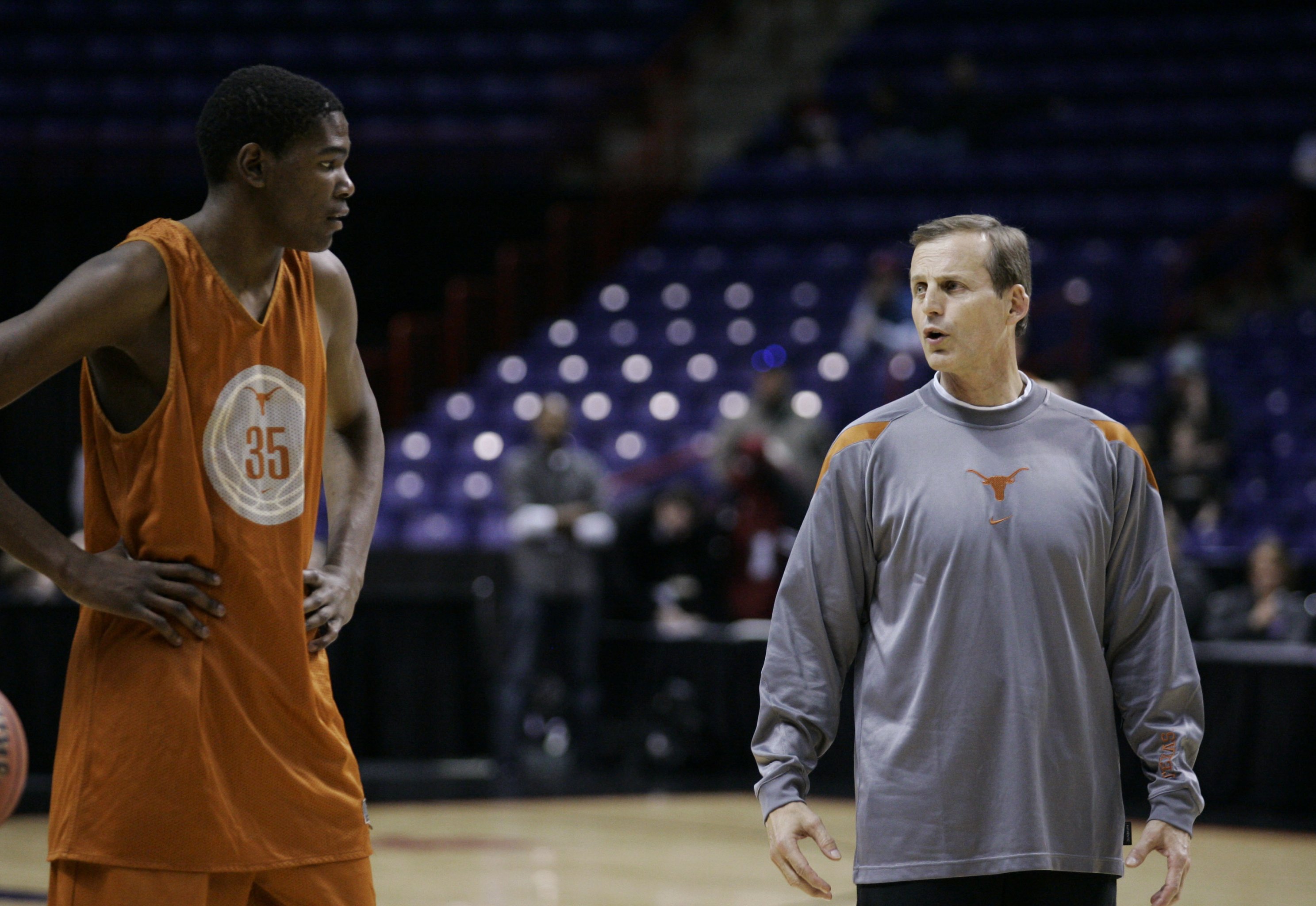 He S Going To Get 80 On Us How Kd Almost Toppled The Jayhawks
