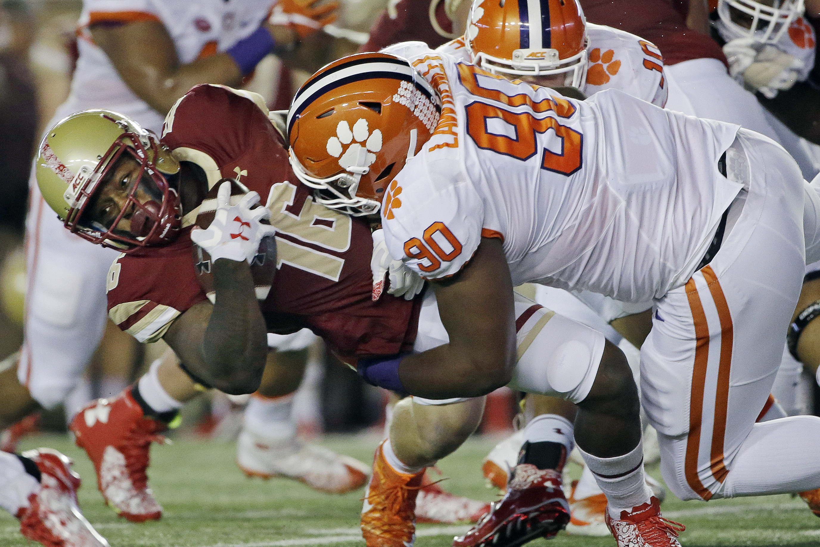 Dexter Lawrence commits to Clemson: Tigers land superstar