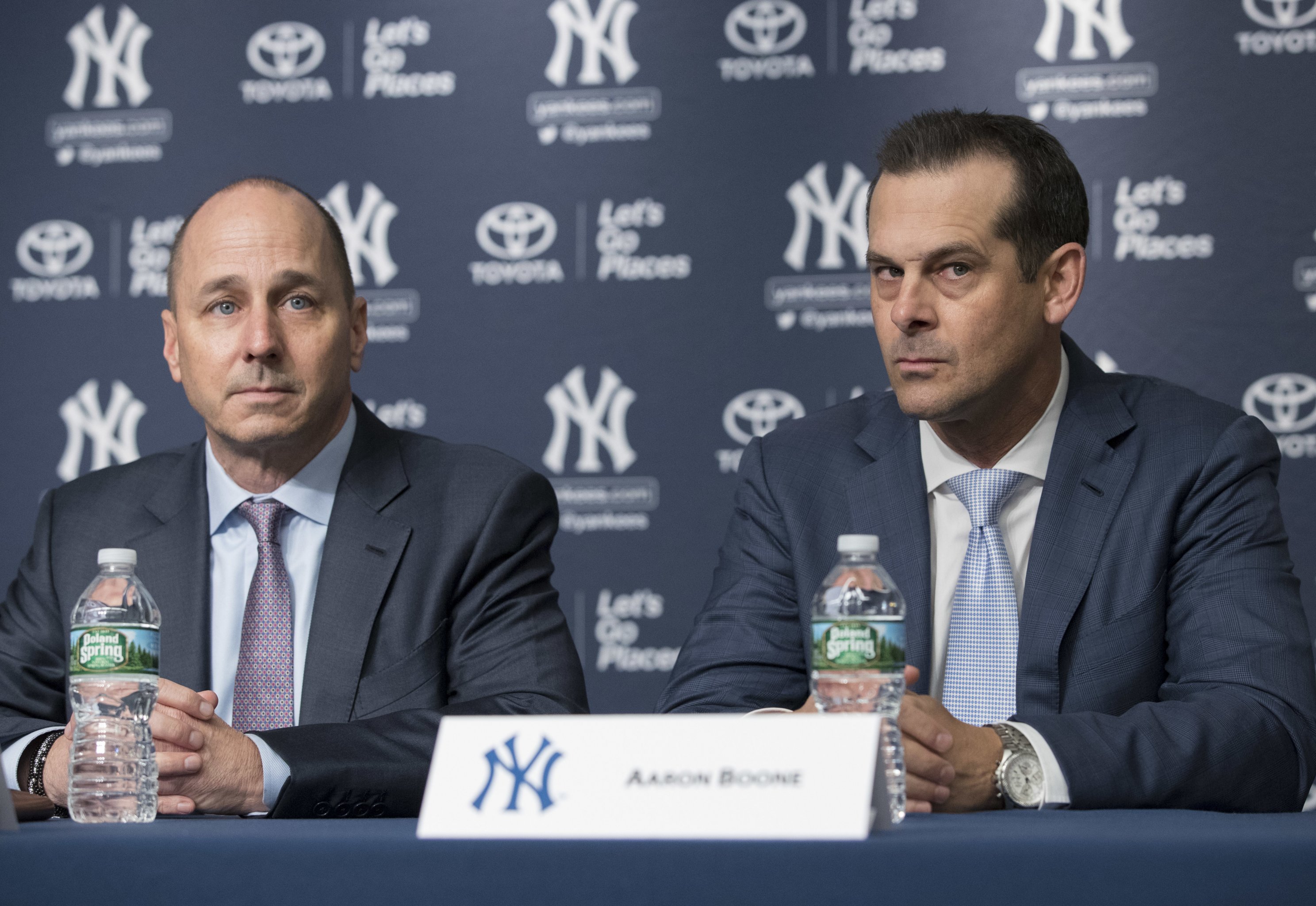 Would Girardi shed the pinstripes to manage his home-state Cubs? 