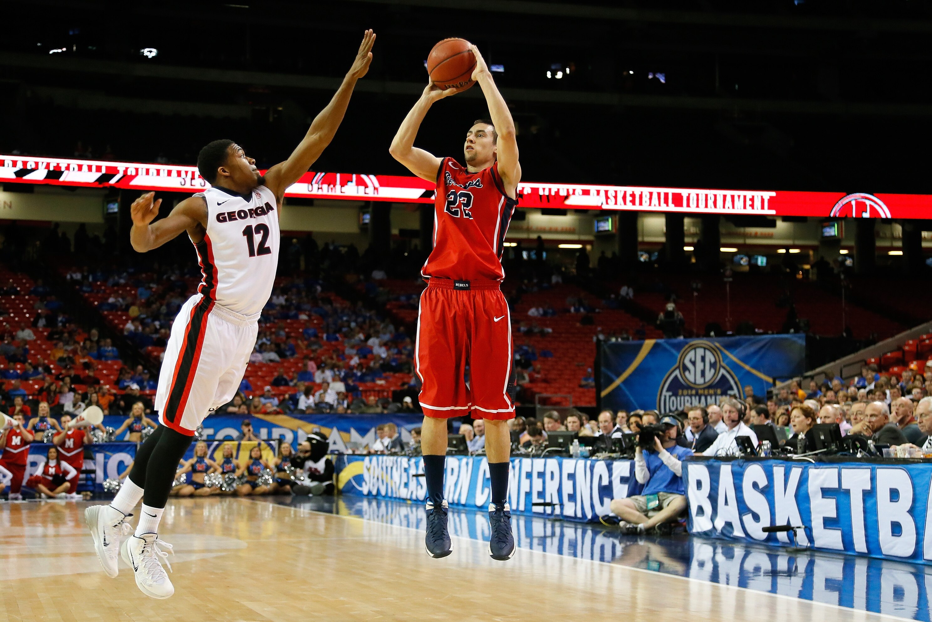 From Iraq To Dallas Ncaa Bad Boy Marshall Henderson Still Chasing
