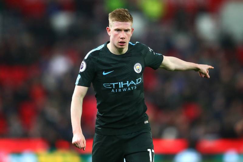 STOKE ON TRENT, ENGLAND - MARCH 12: Kevin De Bruyne of Manchester City gestures during the Premier League match between Stoke City and Manchester City at Bet365 Stadium on March 12, 2018 in Stoke on Trent, England. (Photo by Chris Brunskill Ltd/Getty Imag