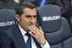 Barcelona's Spanish coach Ernesto Valverde sits on the bench before the Spanish league footbal match between FC Barcelona and Valencia CF at the Camp Nou stadium in Barcelona on April 14, 2018. / AFP PHOTO / LLUIS GENE (Photo credit should read LLU