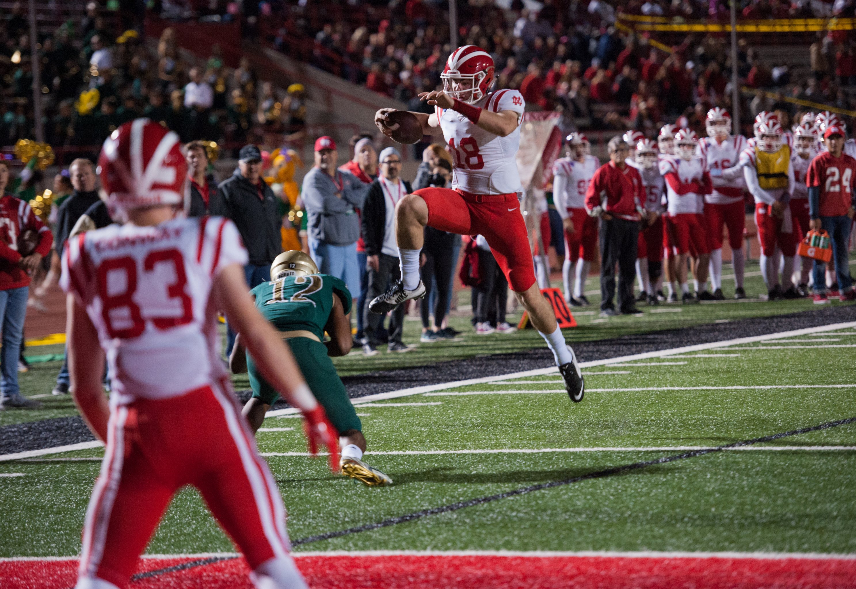 Mater Dei quarterback JT Daniels confirms plan to leave school and enroll  early at USC – Daily Breeze