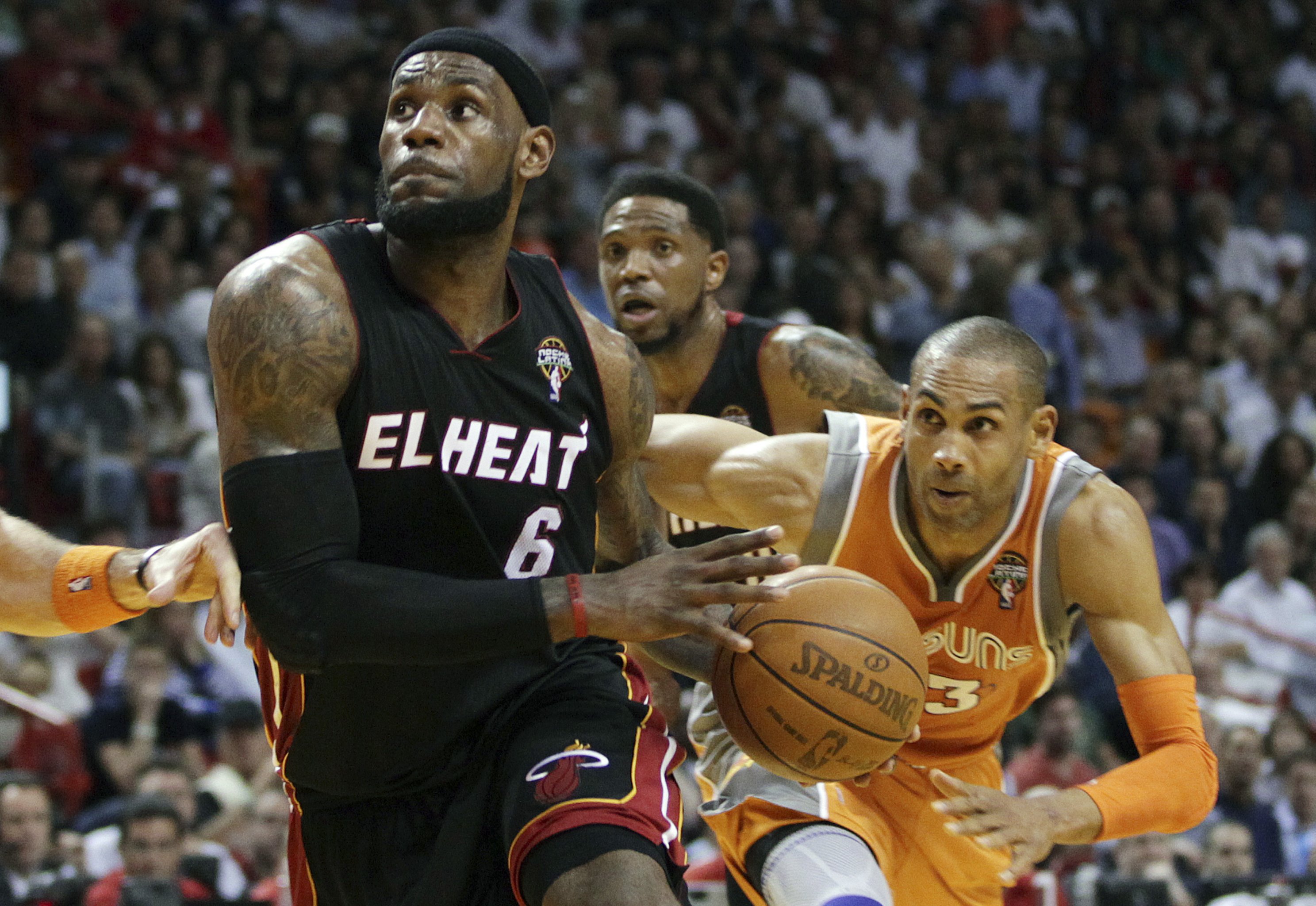 Jordan Clarkson explains differences between Kobe Bryant's, LeBron James'  leadership