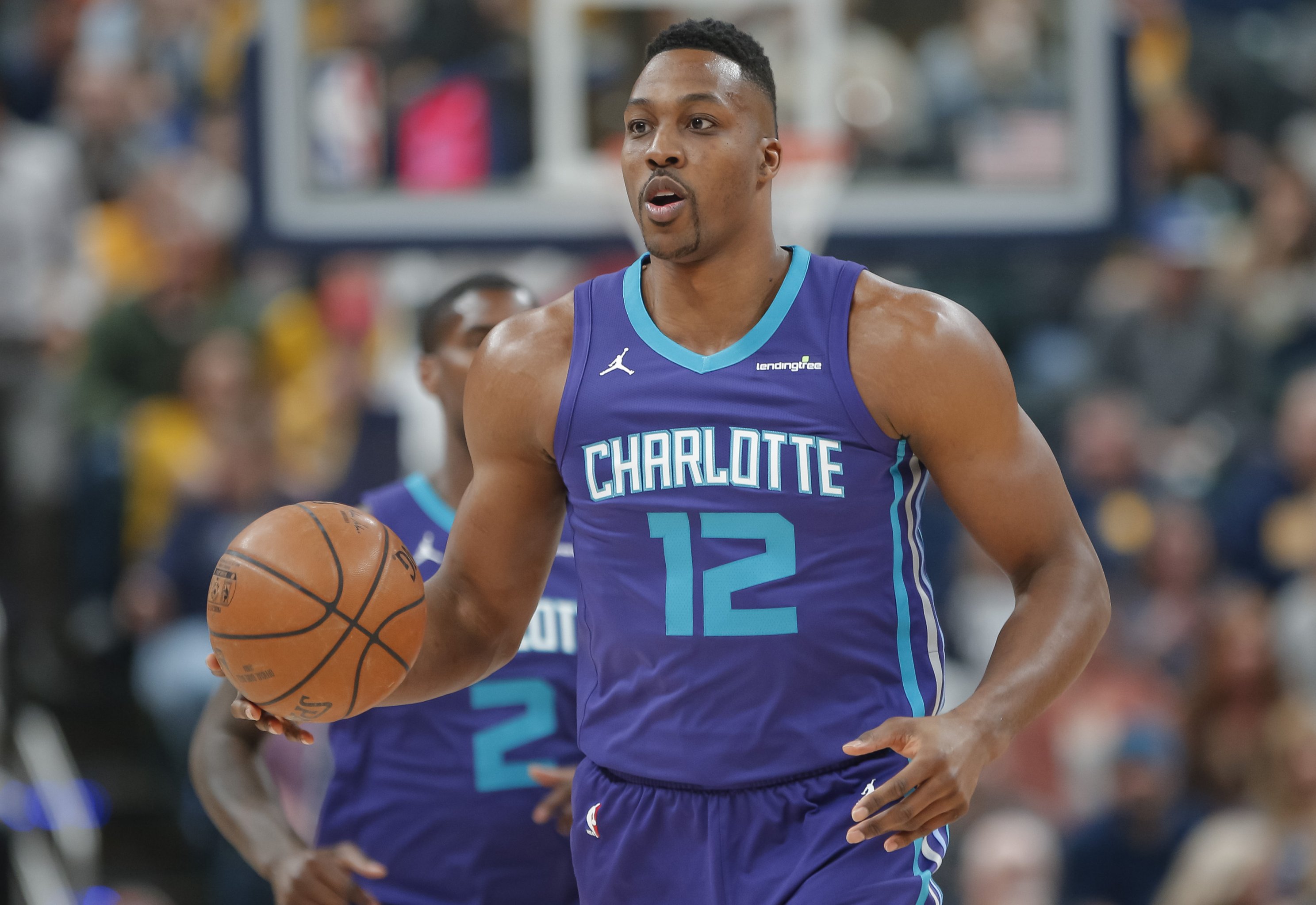 Dwight Howard finds a new energy in Charlotte
