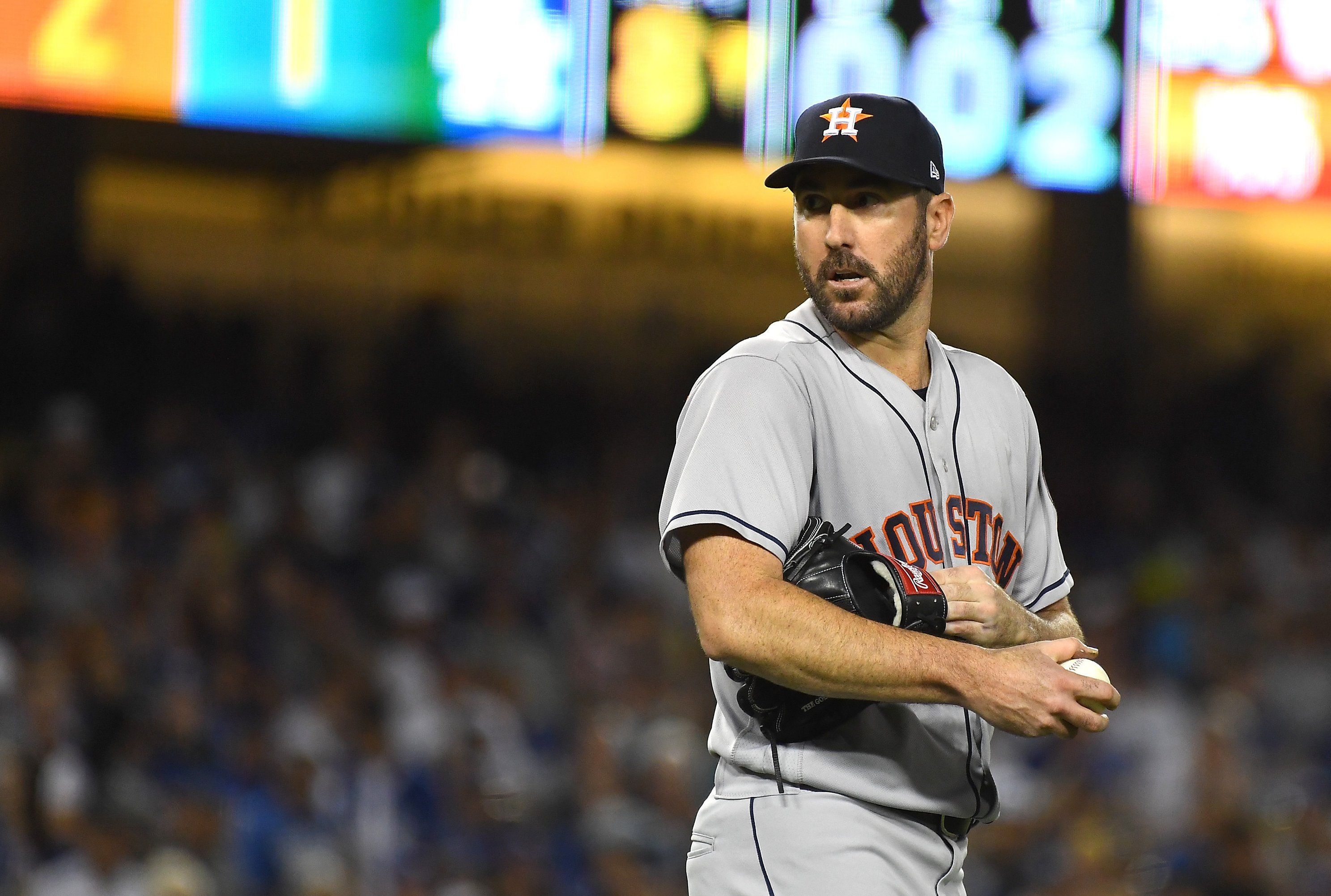 Justin Verlander's Net Worth: 5 Fast Facts You Need to Know