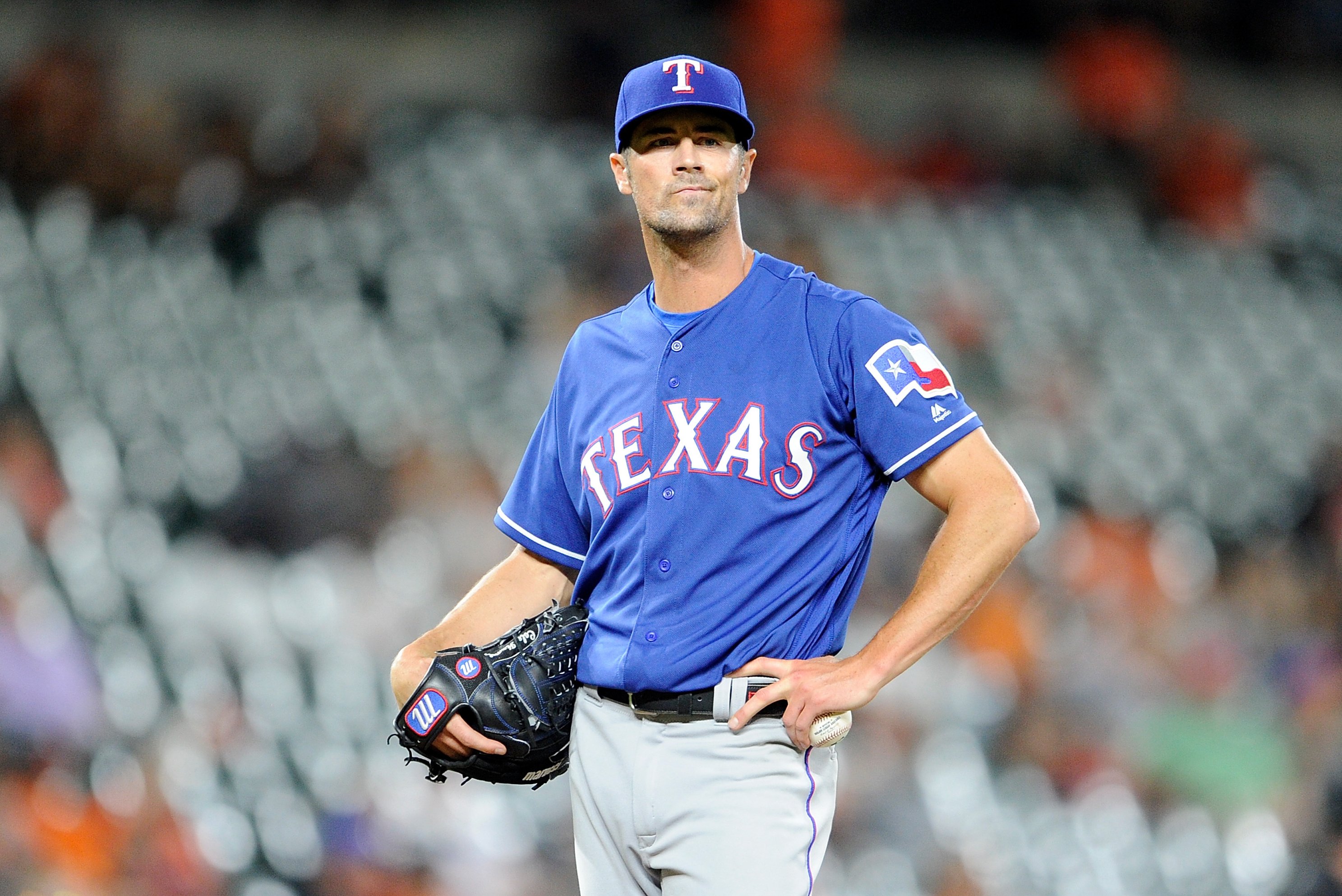 FOX Sports: MLB on X: Cole Hamels is signing a minor league deal with the  Padres, per @ByRobertMurray  / X
