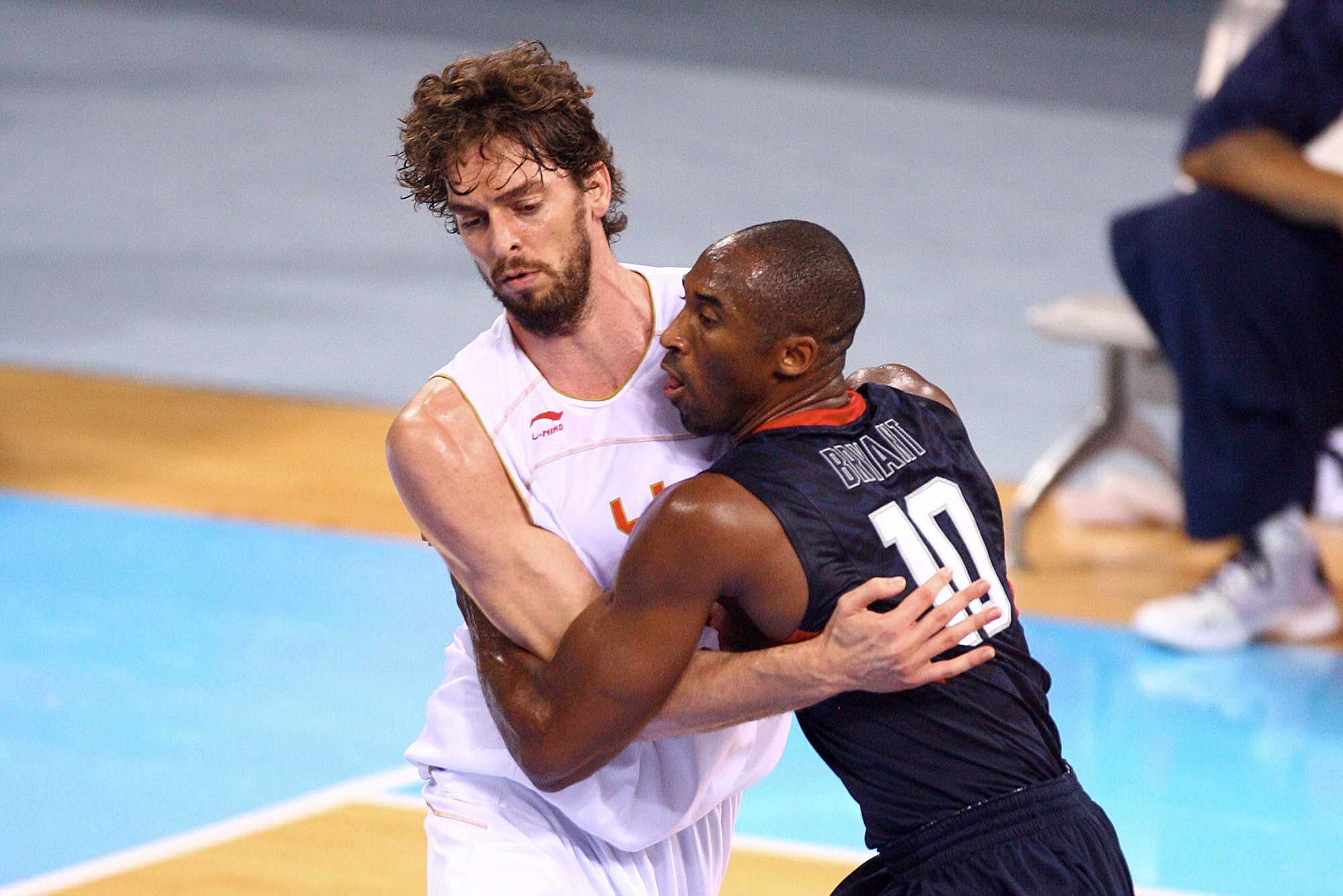 VIDEO: Kobe Bryant Shocks Redeem Team by Leveling Pau Gasol in Olympics