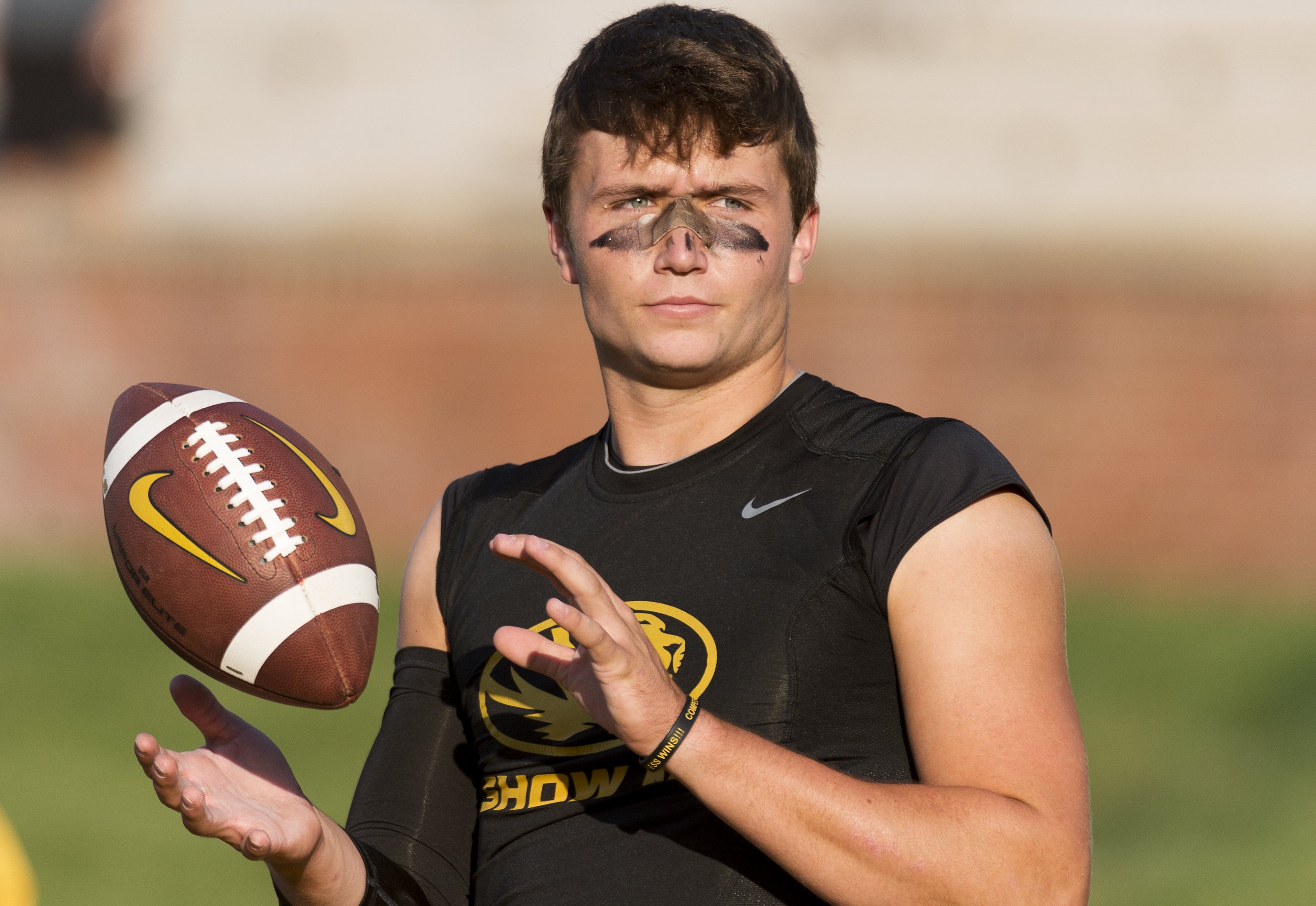 Missouri Qb Drew Lock Doesn T Care If You Like Him It S Respect