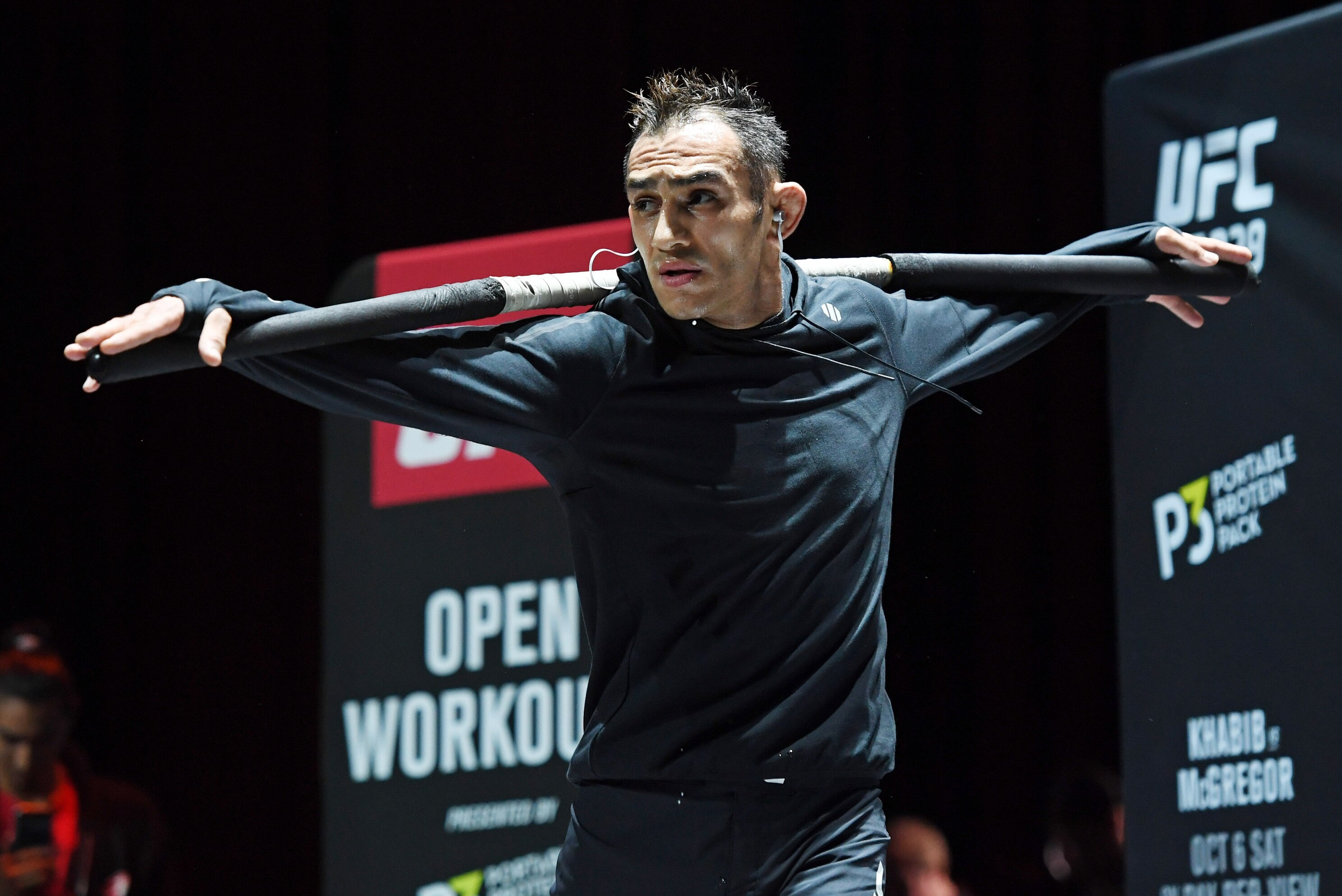 Ufc 229 Khabib Vs Mcgregor Fight Card Tv Info Predictions And More Bleacher Report Latest News Videos And Highlights Conor mcgregor works out for fans at ufc 229 open workout for more mma news: ufc 229 khabib vs mcgregor fight card