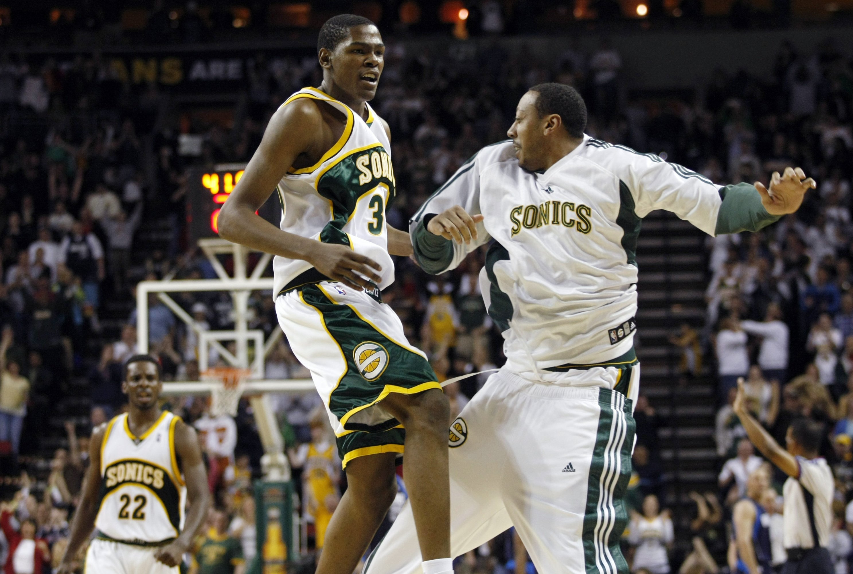Durant gives suport ​to return the Sonics to Seattle - Basketball Network -  Your daily dose of basketball