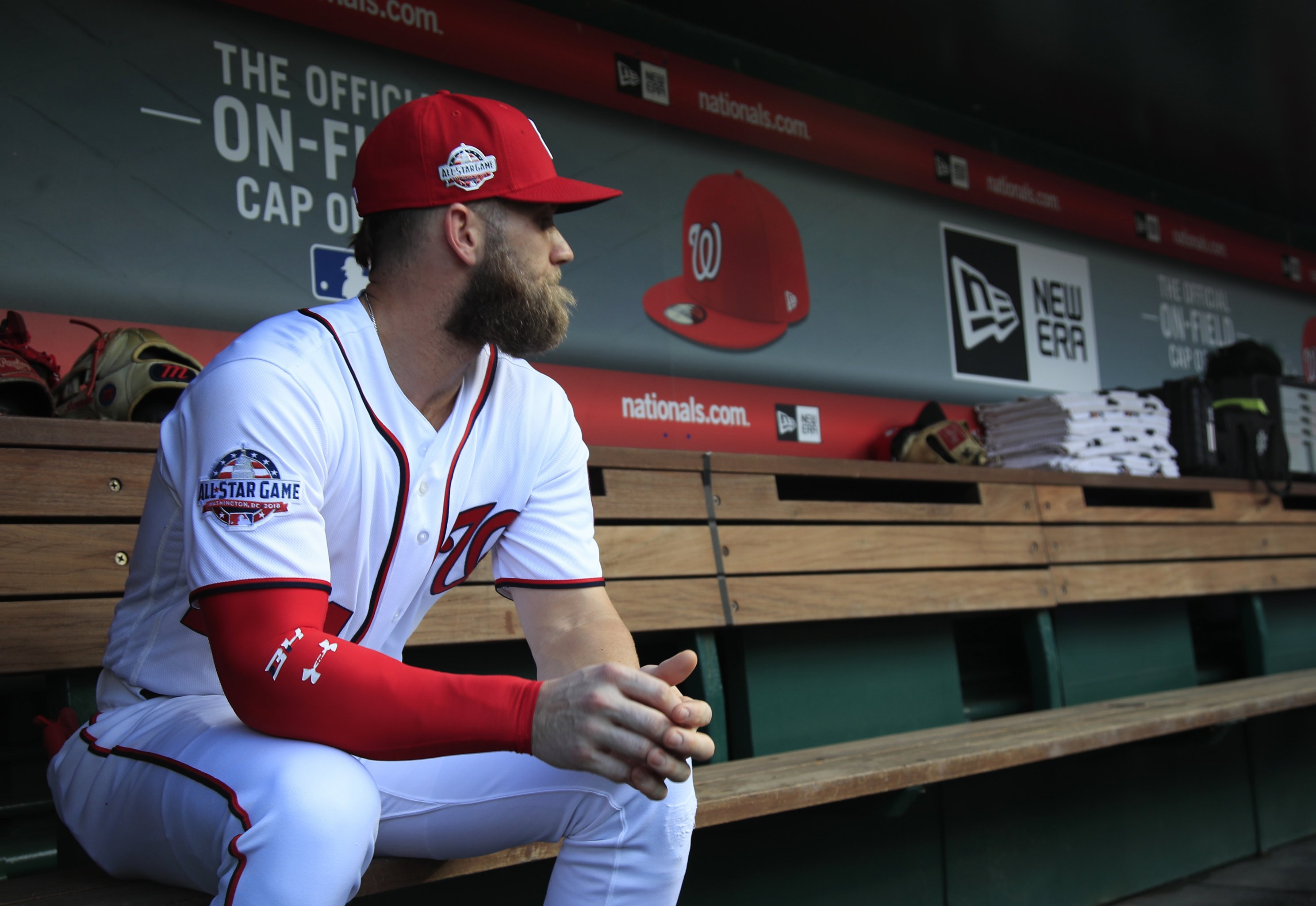 the unreal world i wish was reality • gfbaseball: Bryce Harper charges the  mound after