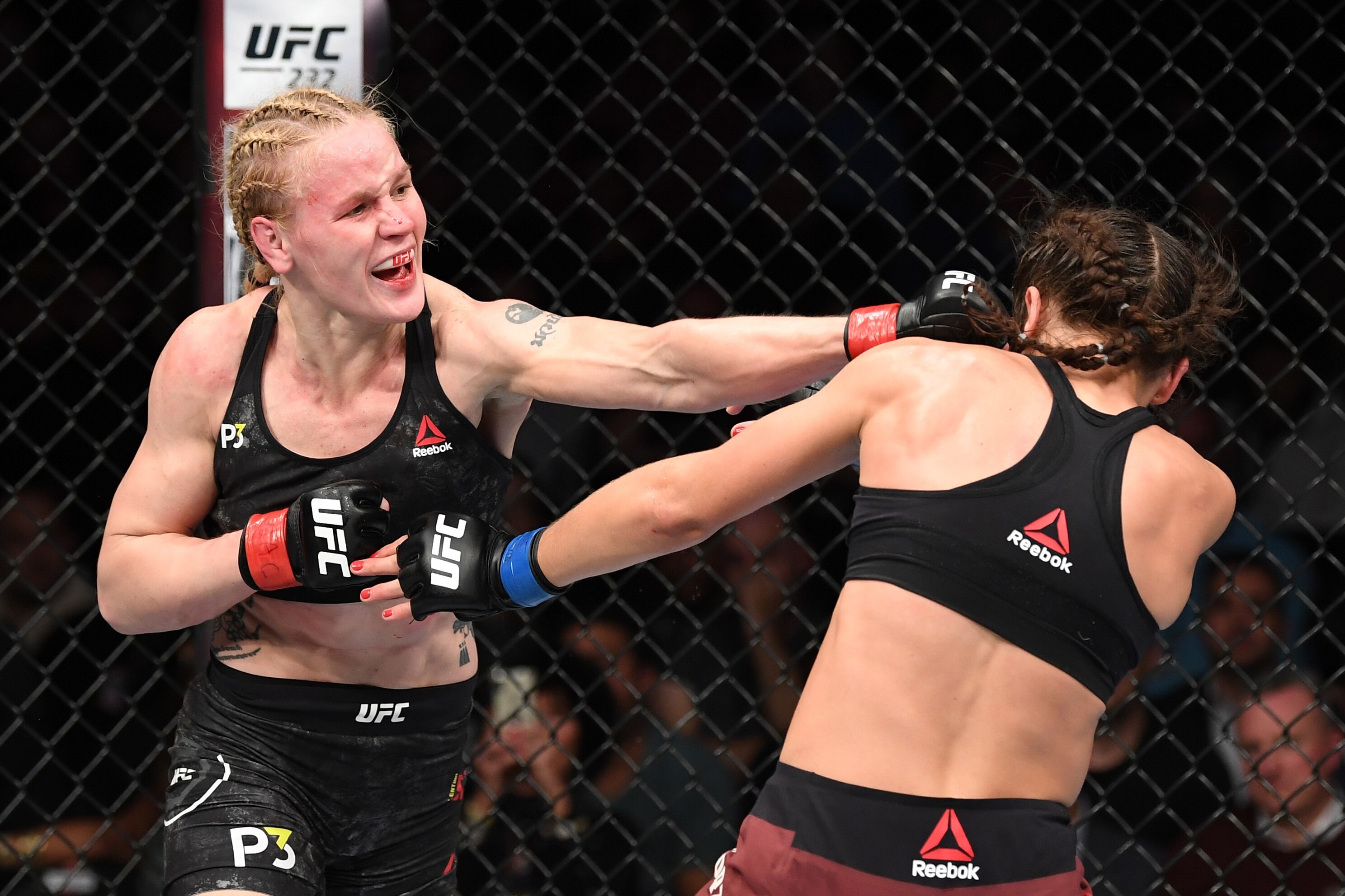 Ufc 231 Results Max Holloway Valentina Shevchenko Headline Winners Bleacher Report Latest News Videos And Highlights