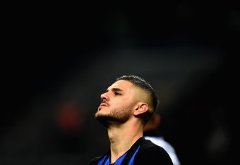 MILAN, ITALY - DECEMBER 15: Mauro Icardi of FC Internazionale looks during the Serie A match between FC Internazionale and Udinese at Stadio Giuseppe Meazza on December 15, 2018 in Milan, Italy. (Photo by Pier Marco Tacca/Getty Images)