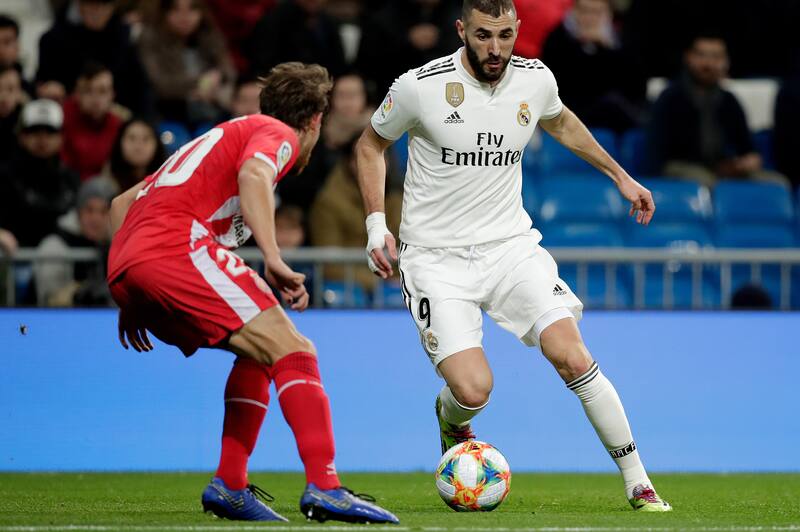 MADRID, SPAIN - JANUARY 24: Karim Benzema of Real Madrid during the Spanish Copa del Rey match between Real Madrid v Girona at the Santiago Bernabeu on January 24, 2019 in Madrid Spain (Photo by David S. Bustamante/Soccrates/Getty Images)
