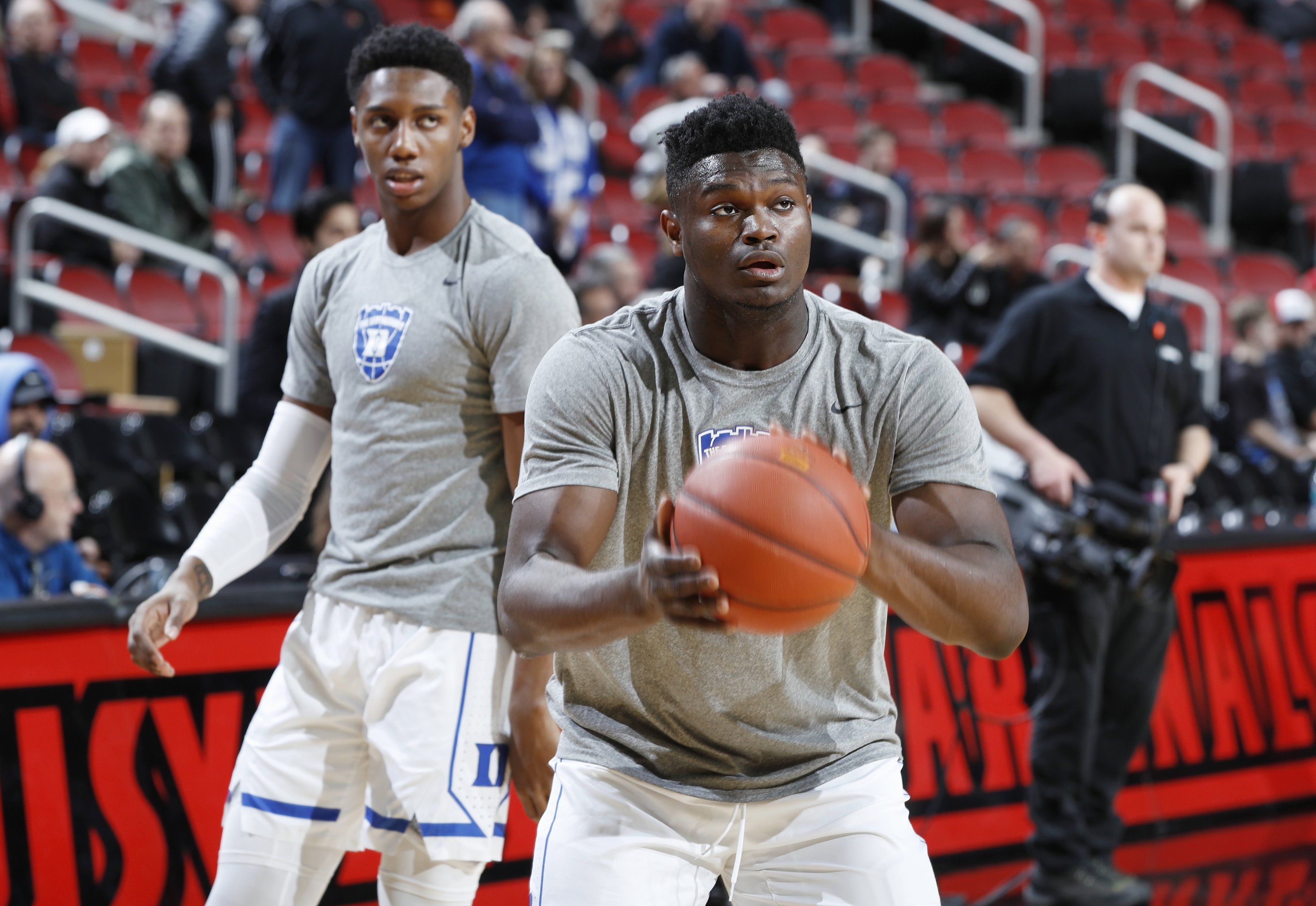 Zion Williamson vs. R.J. Barrett : Who's the more impactful Duke basketball  freshman?