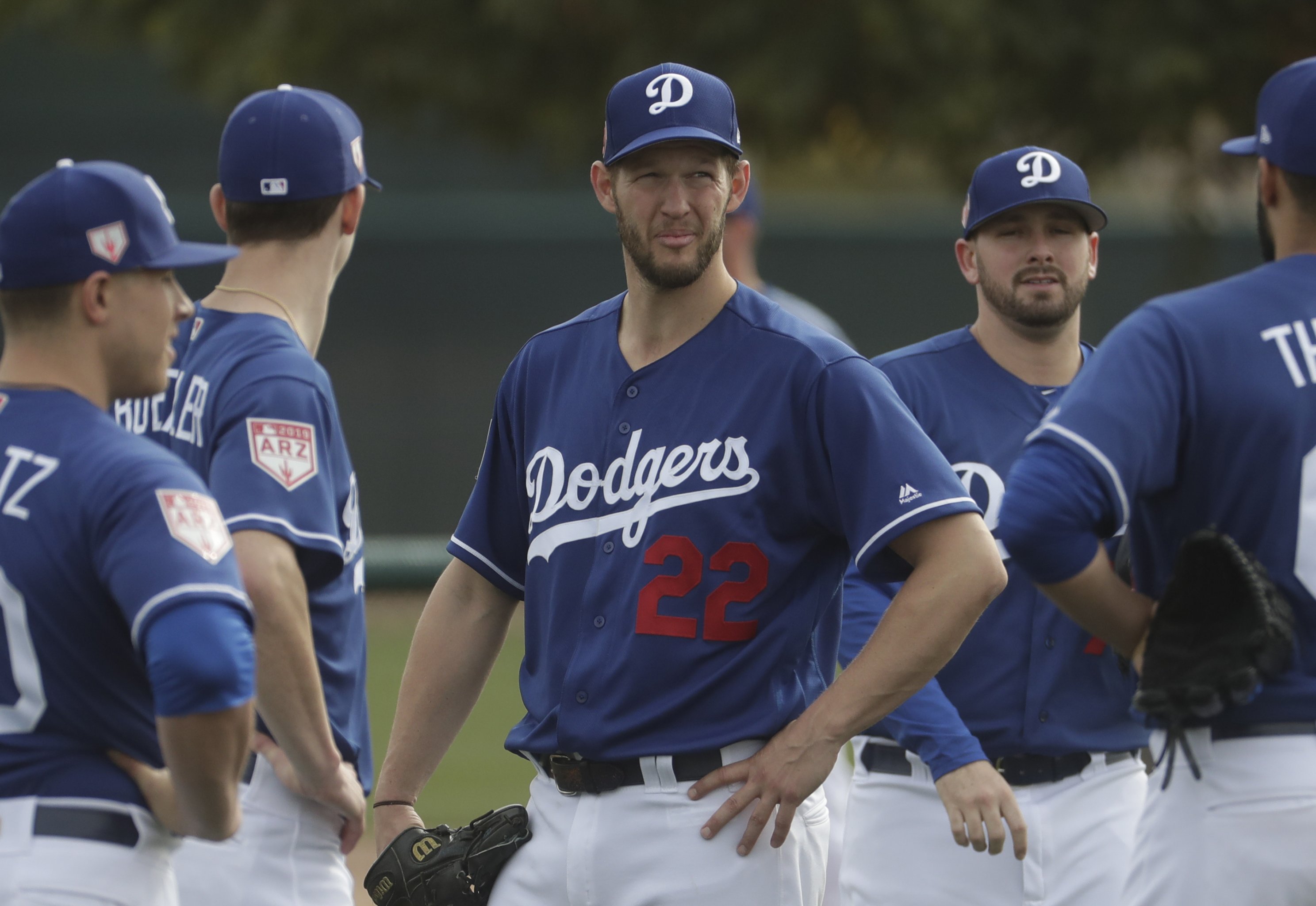 Clayton Kershaw signs 7-year contract worth $215 million - True