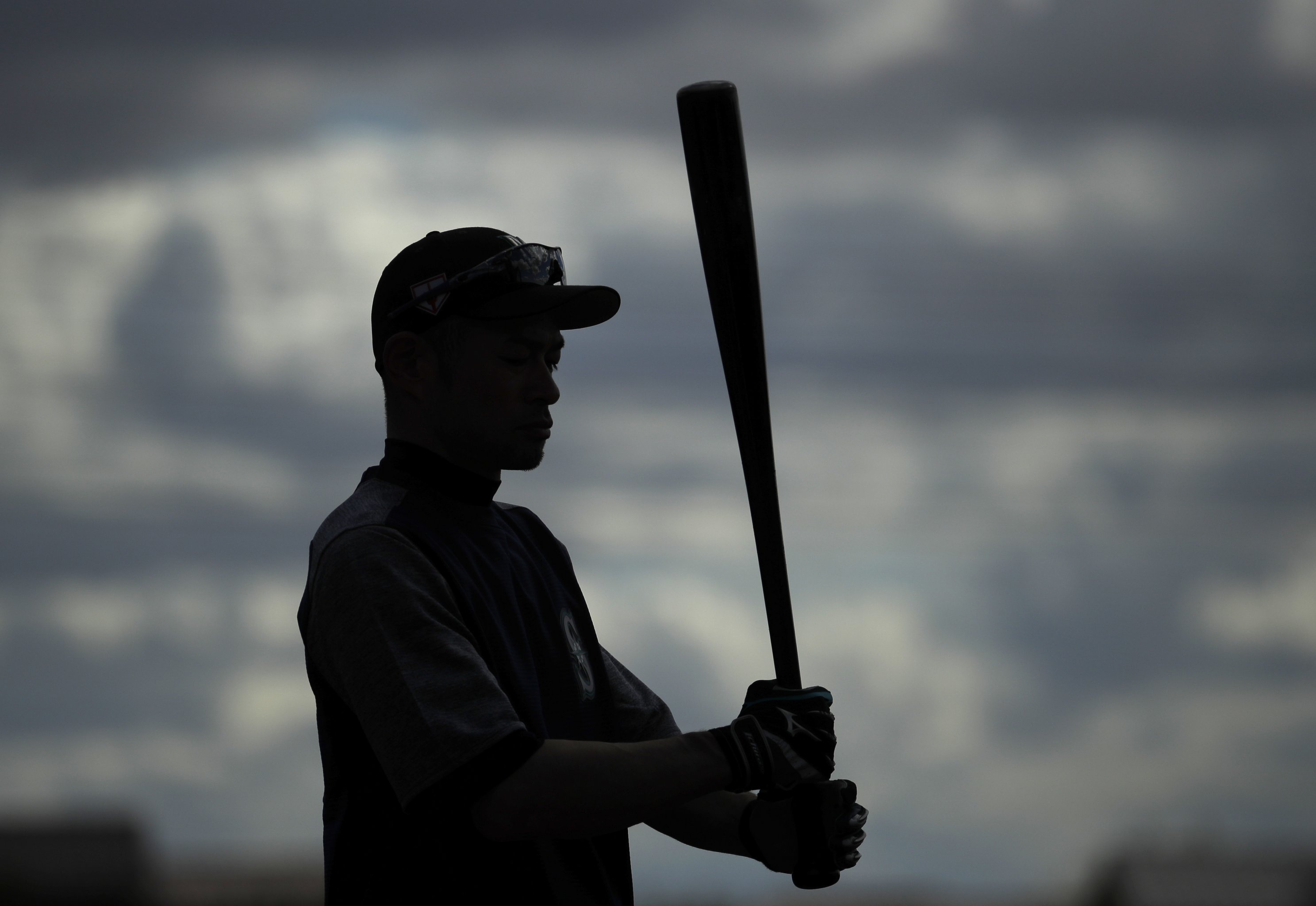 At 45, Ichiro Suzuki Concludes a Pioneering Career in Japan - The New York  Times