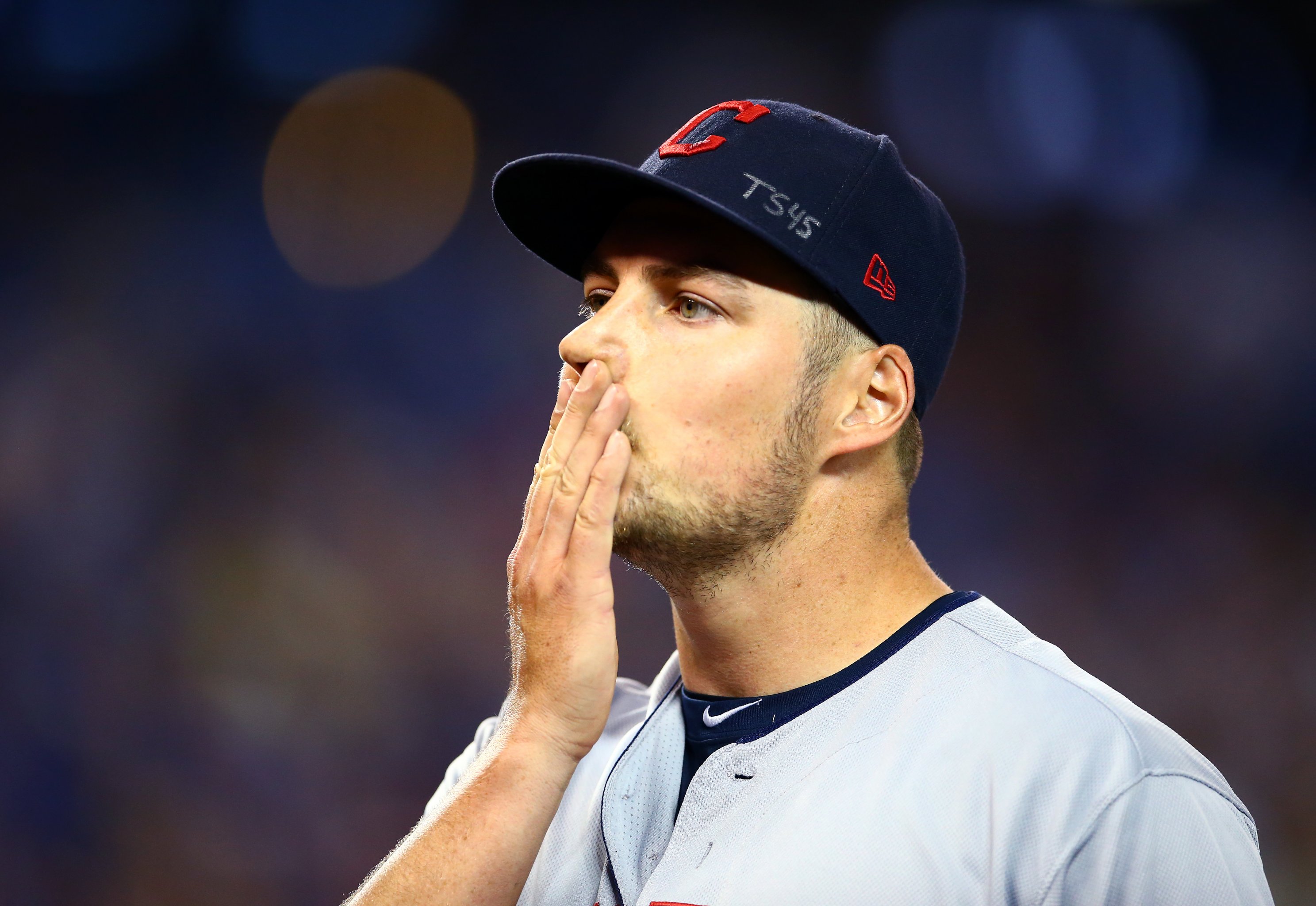 Could Cleveland Indians deal Trevor Bauer for Yankees outfielder