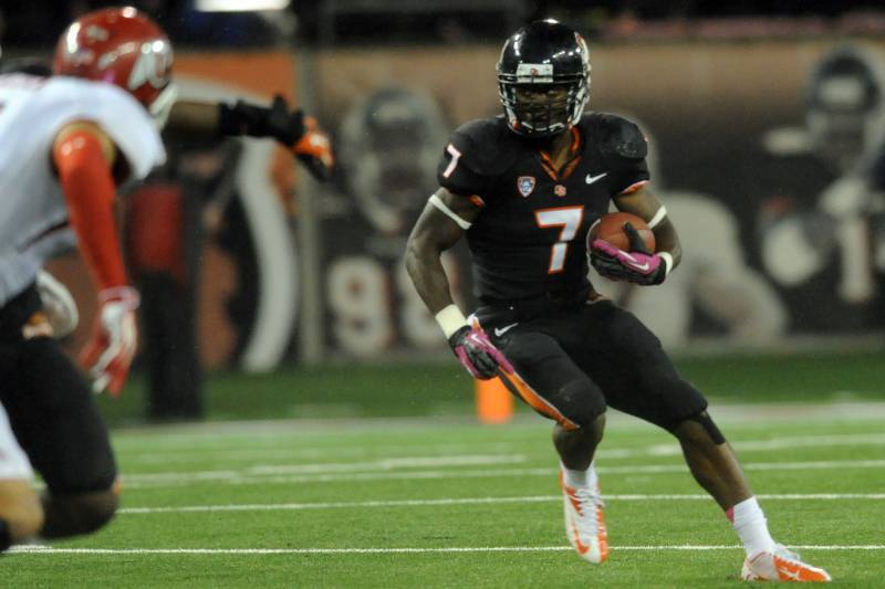CORVALLIS, OR - OCTOBER 20: Wide receiver Brandin Cooks #7 of the Oregon State Beavers runs with the ball in the third quarter of the game against the Utah Utes on October 20, 2012 at Reser Stadium in Corvallis, Oregon. The Beavers won the game 21-7. (Pho