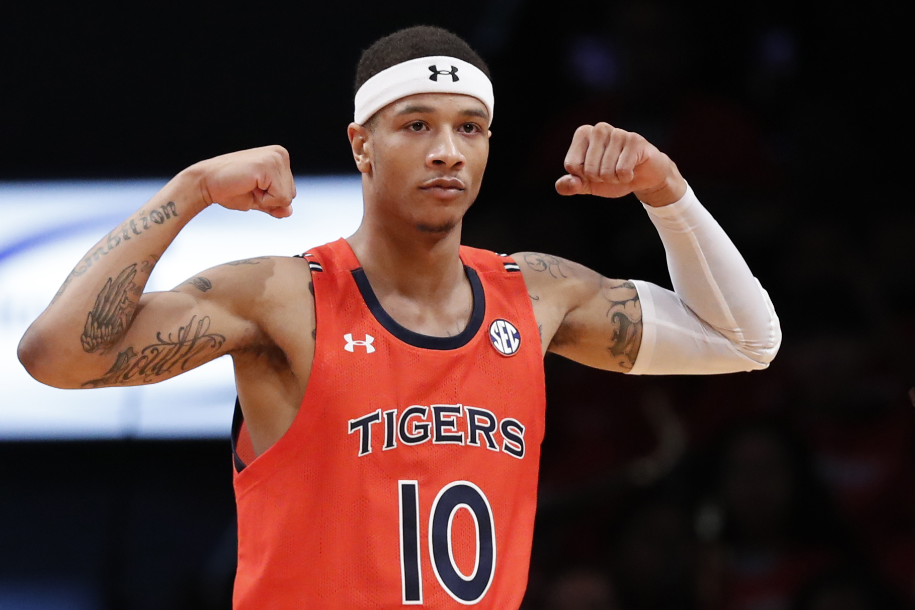 5 Undefeated Teams Remain In Men S College Basketball Who Falters