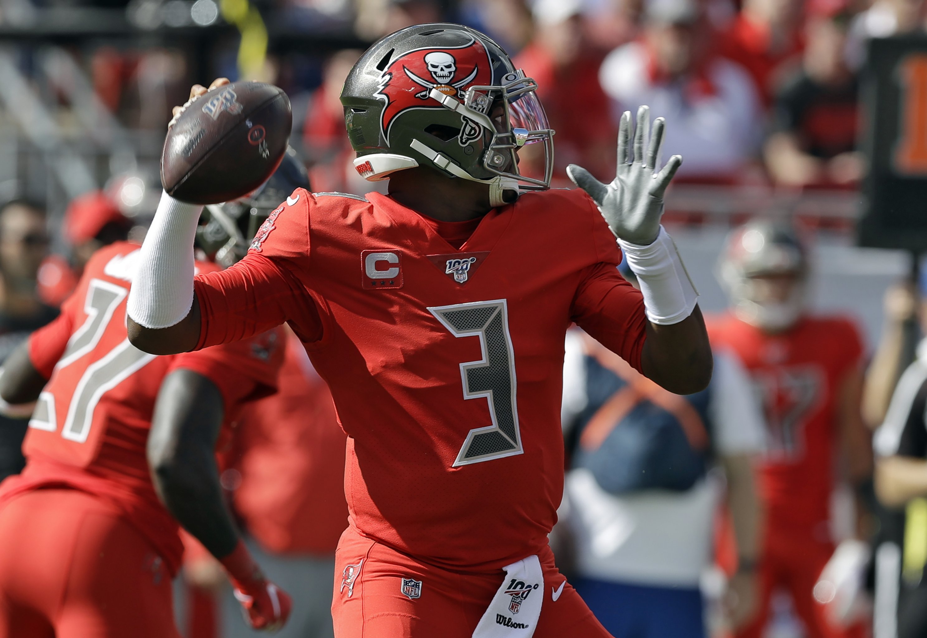 DraftKings and FanDuel Best Lineups for Week 15 NFL Daily Fantasy Football  