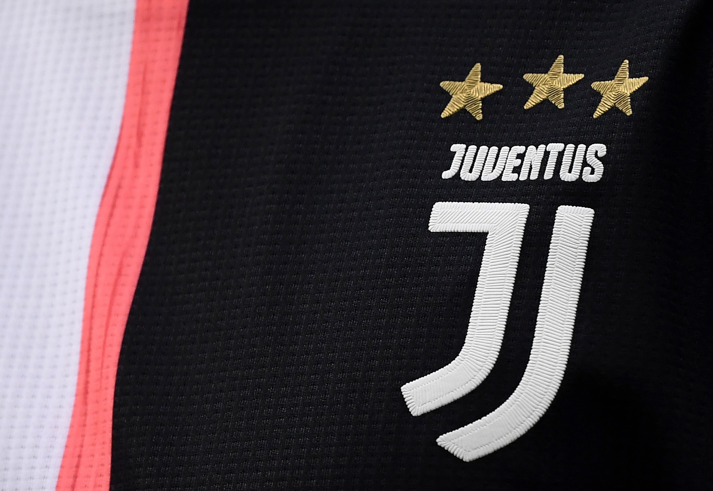 rebranding juventus how a new logo and ronaldo have changed everything bleacher report latest news videos and highlights rebranding juventus how a new logo and