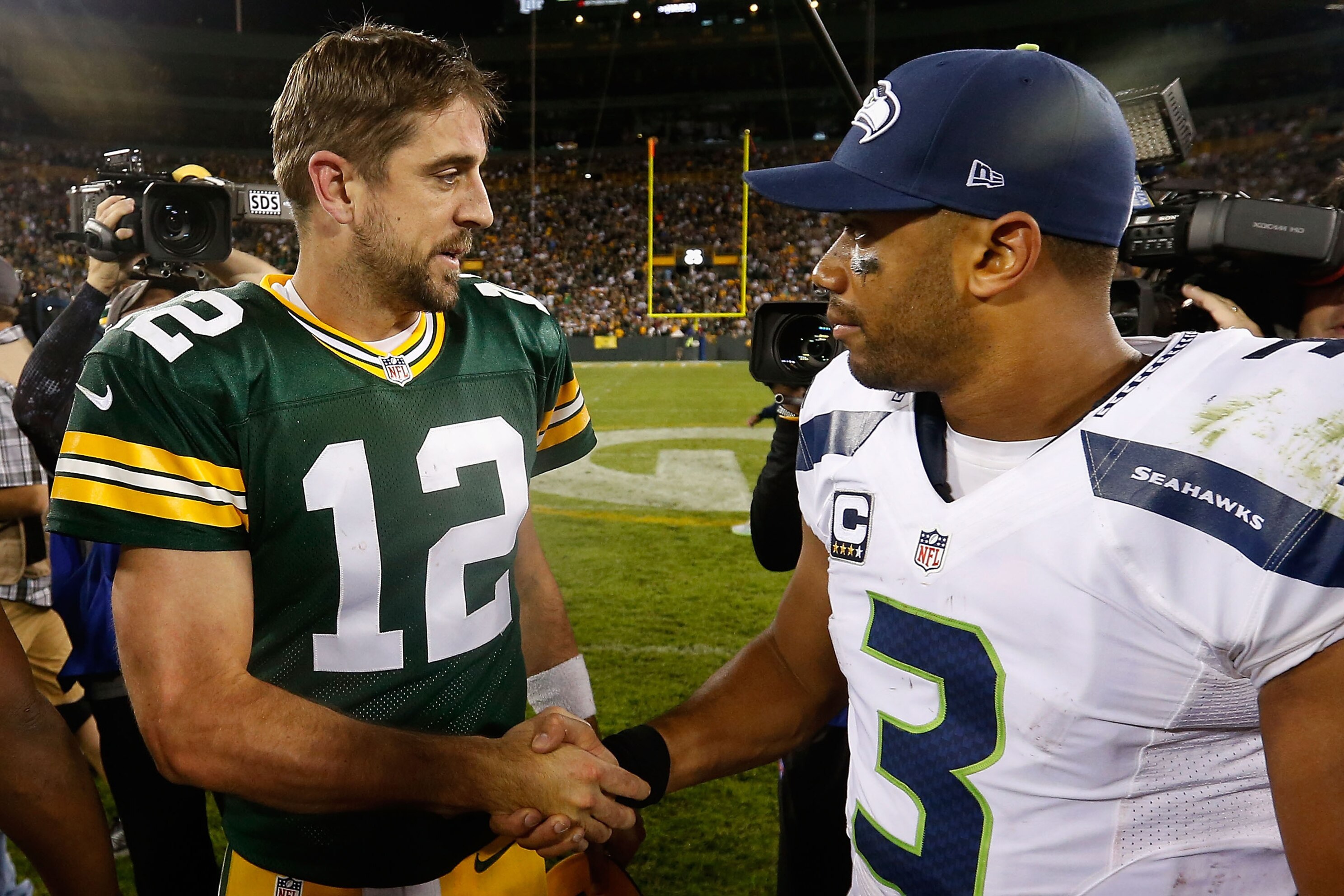 Russell Wilson Set For Epic Showdown Vs Aaron Rodgers In Divisional Playoffs Bleacher Report Latest News Videos And Highlights
