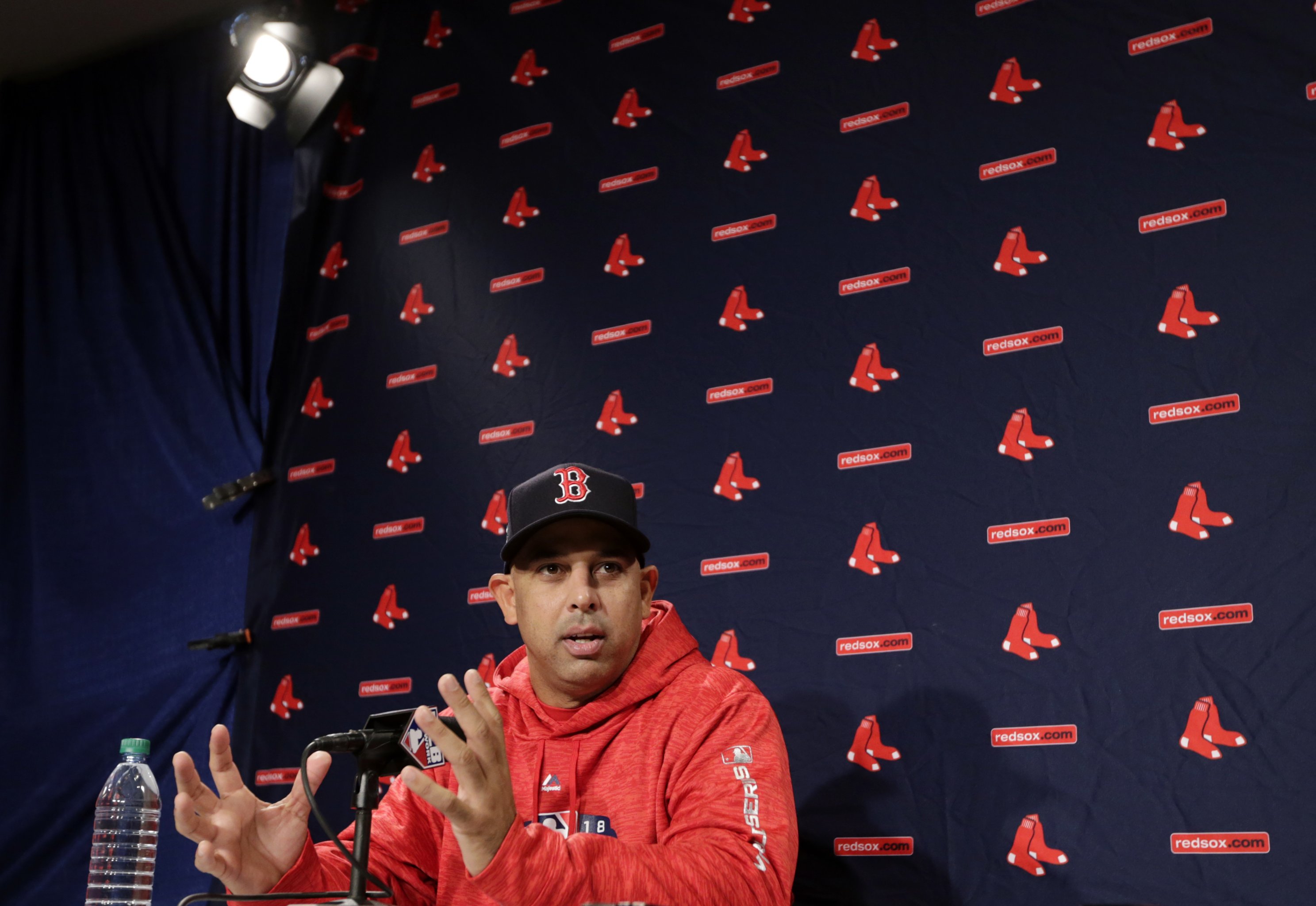 Alex Cora, Red Sox talk reunion after sign-stealing purgatory