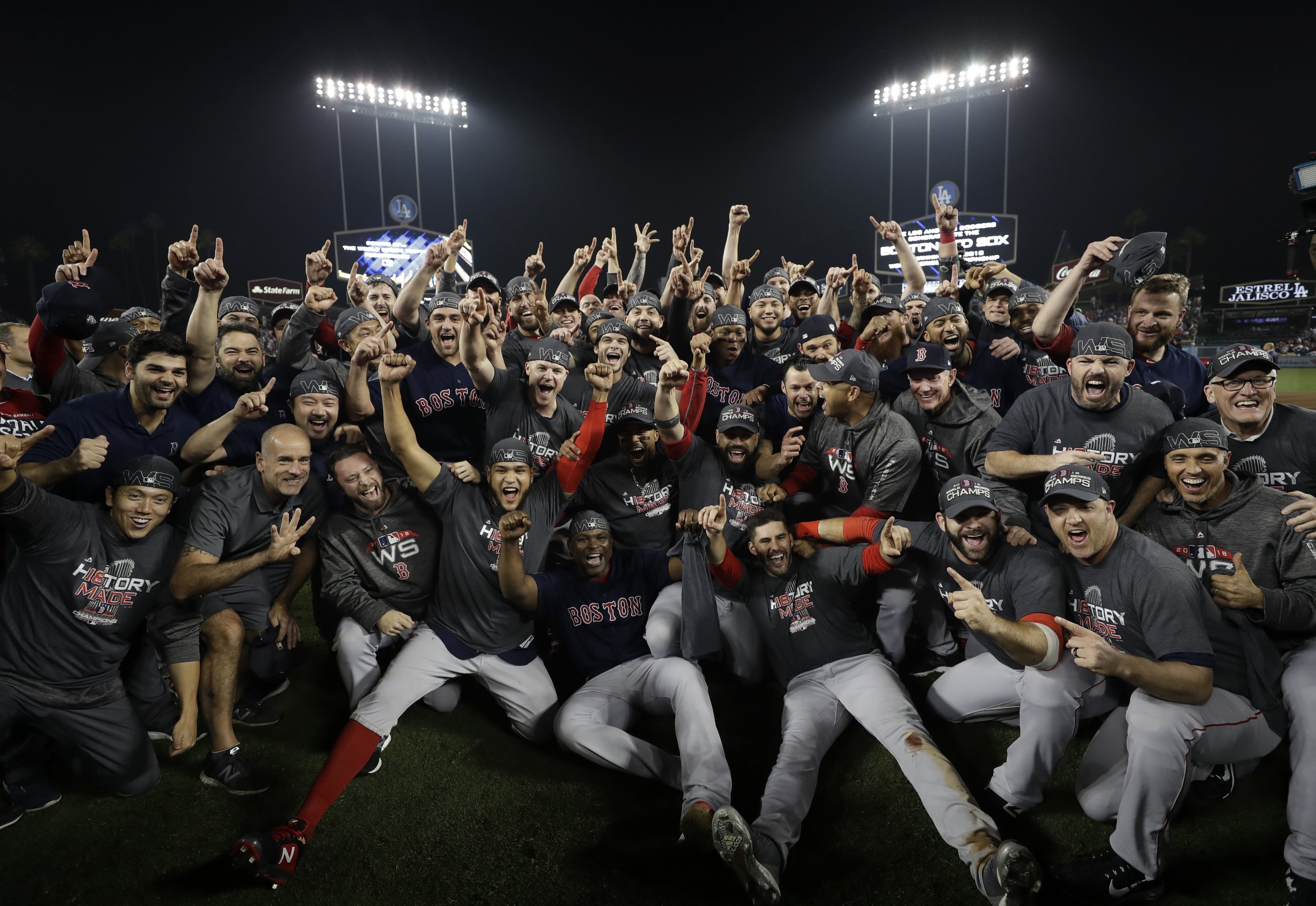 Alex Cora, Red Sox talk reunion after sign-stealing purgatory