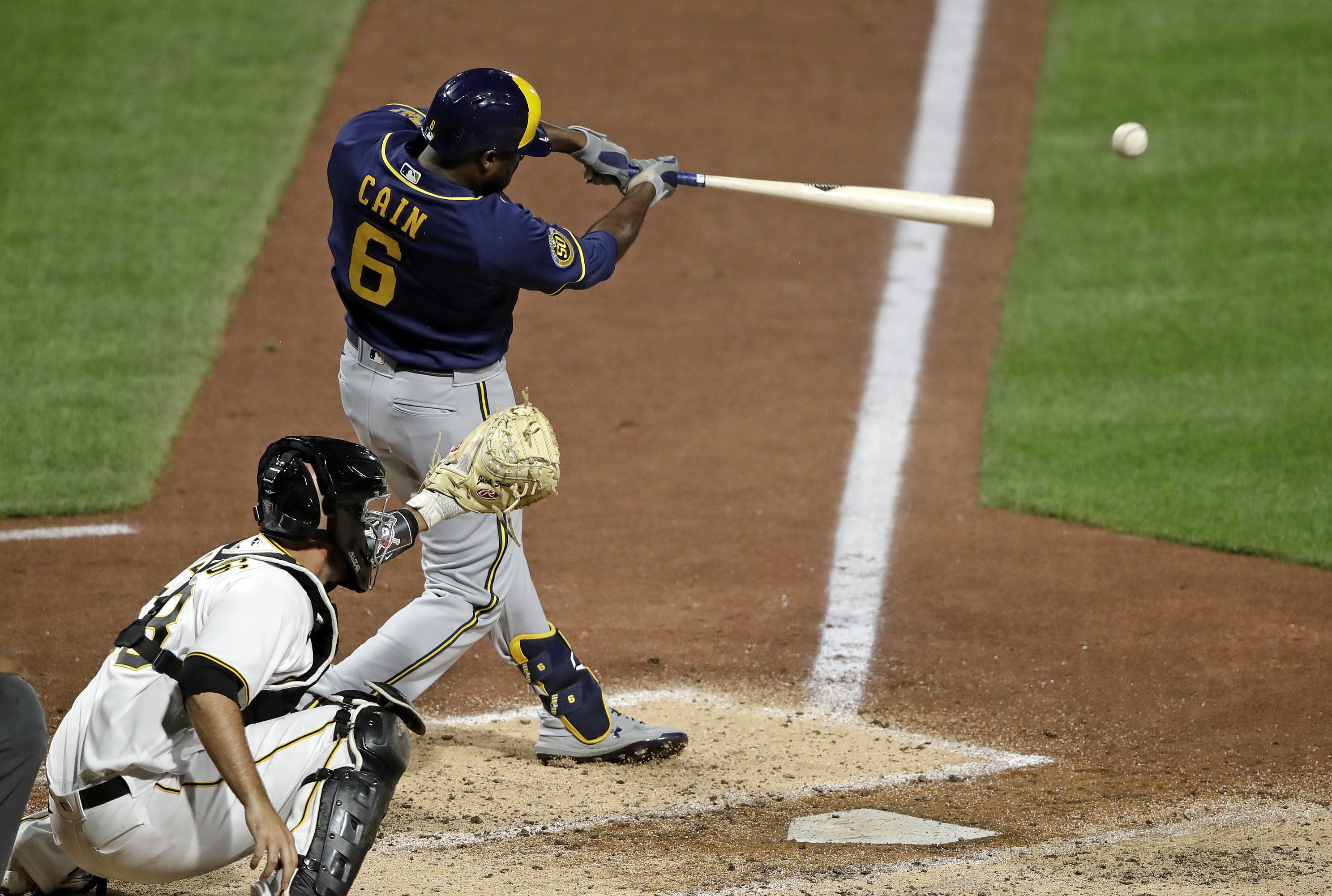 Lorenzo Cain opts out: Brewers star becomes 16 MLB player to sit out amid  COVID outbreak 