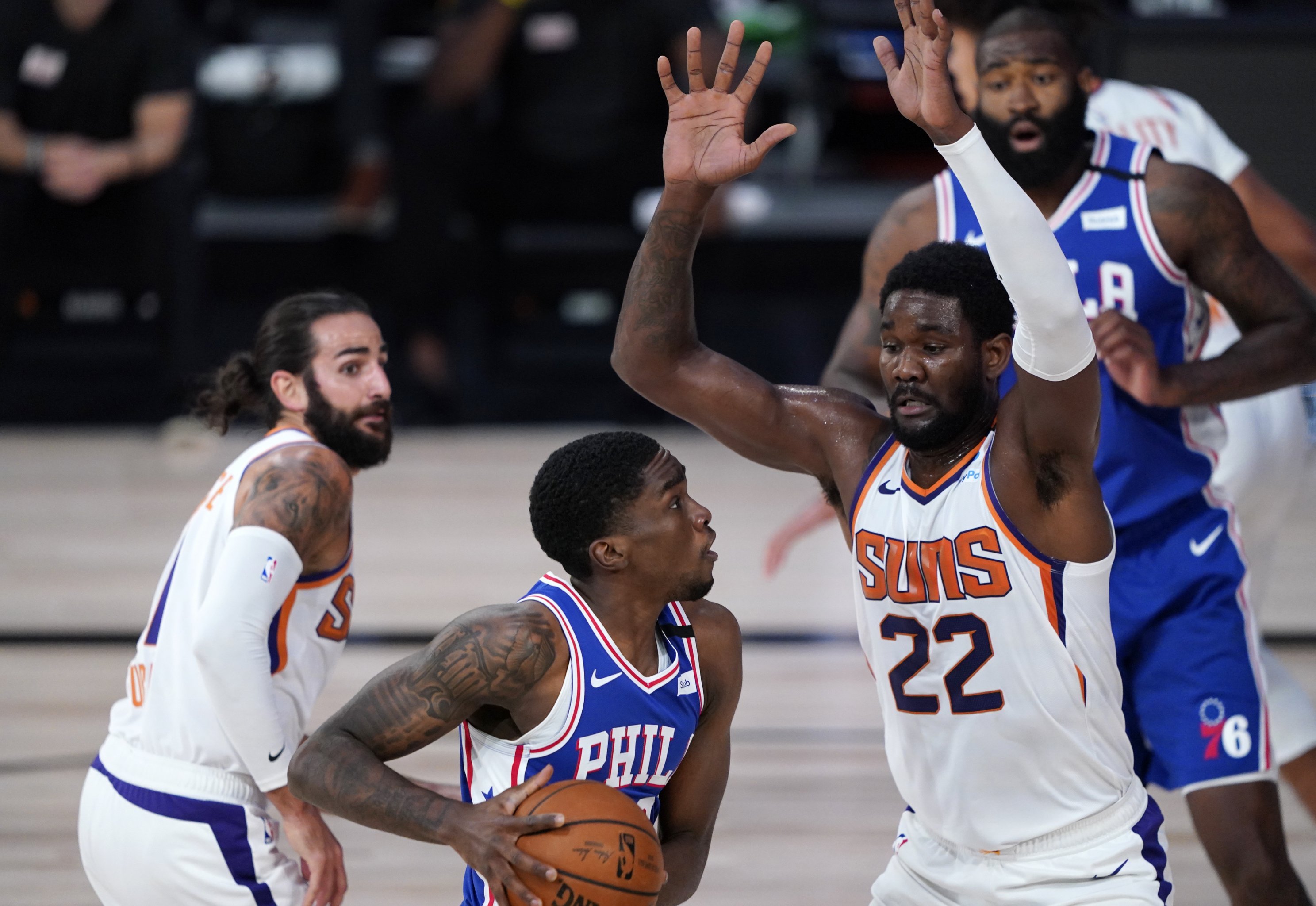 Devin Booker helps Phoenix Suns demolish Detroit Pistons