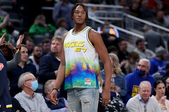 INDIANAPOLIS, INDIANA - JANUARY 31: Myles Turner #33 of the Indiana Pacers looks on before the game against the Los Angeles Clippers at Gainbridge Fieldhouse on January 31, 2022 in Indianapolis, Indiana. NOTE TO USER: User expressly acknowledges and agree