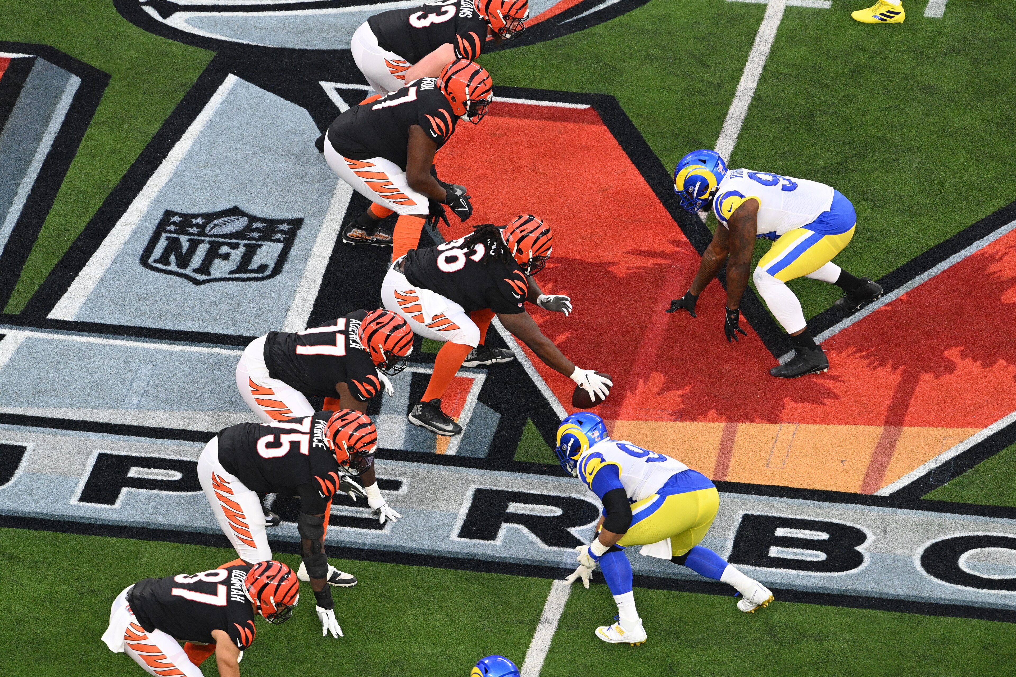 INGLEWOOD, CA - FEBRUARY 13: Cincinnati Bengals Center Trey Hopkins (66) pepres to snap the ball in the first half during Super Bowl LVI between the Cincinnati Bengals and the Los Angeles Rams on February 13, 2022, at SoFi Stadium in Inglewood, CA. (Photo